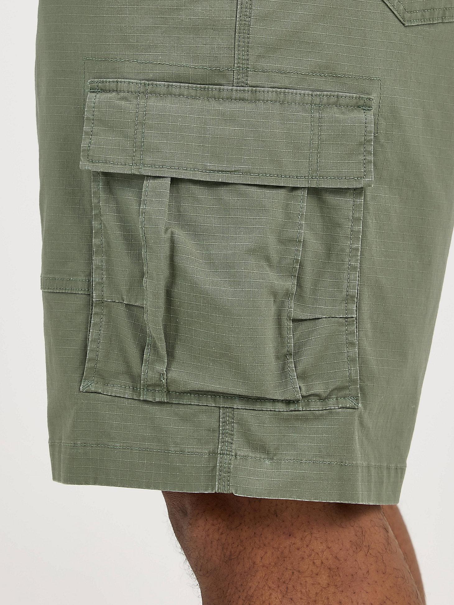 Men's Extreme Motion Carolina Ripstop Cargo Short (Big & Tall) | Men's Shorts | Lee® Product Image