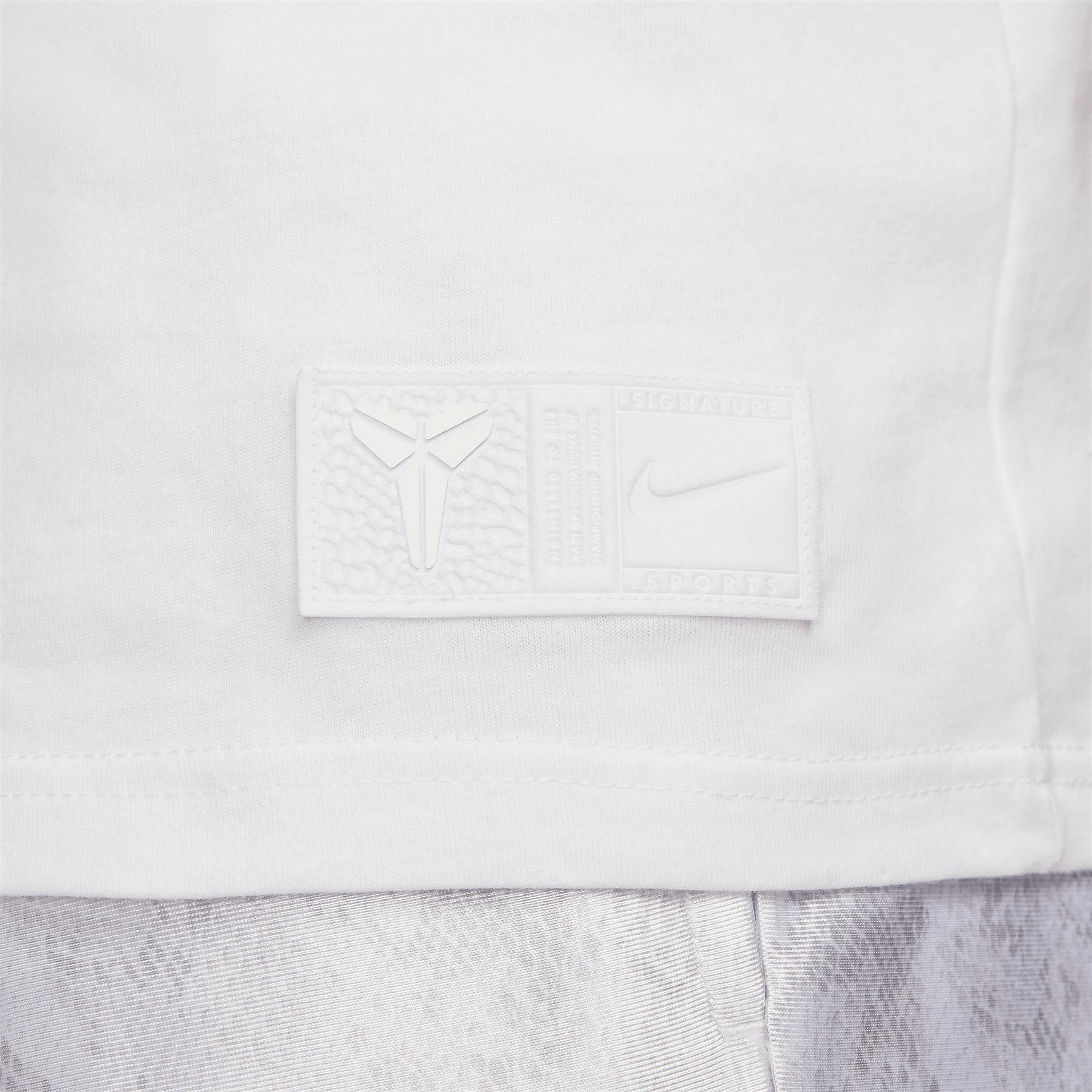 Kobe Men's Max90 Basketball T-Shirt Product Image