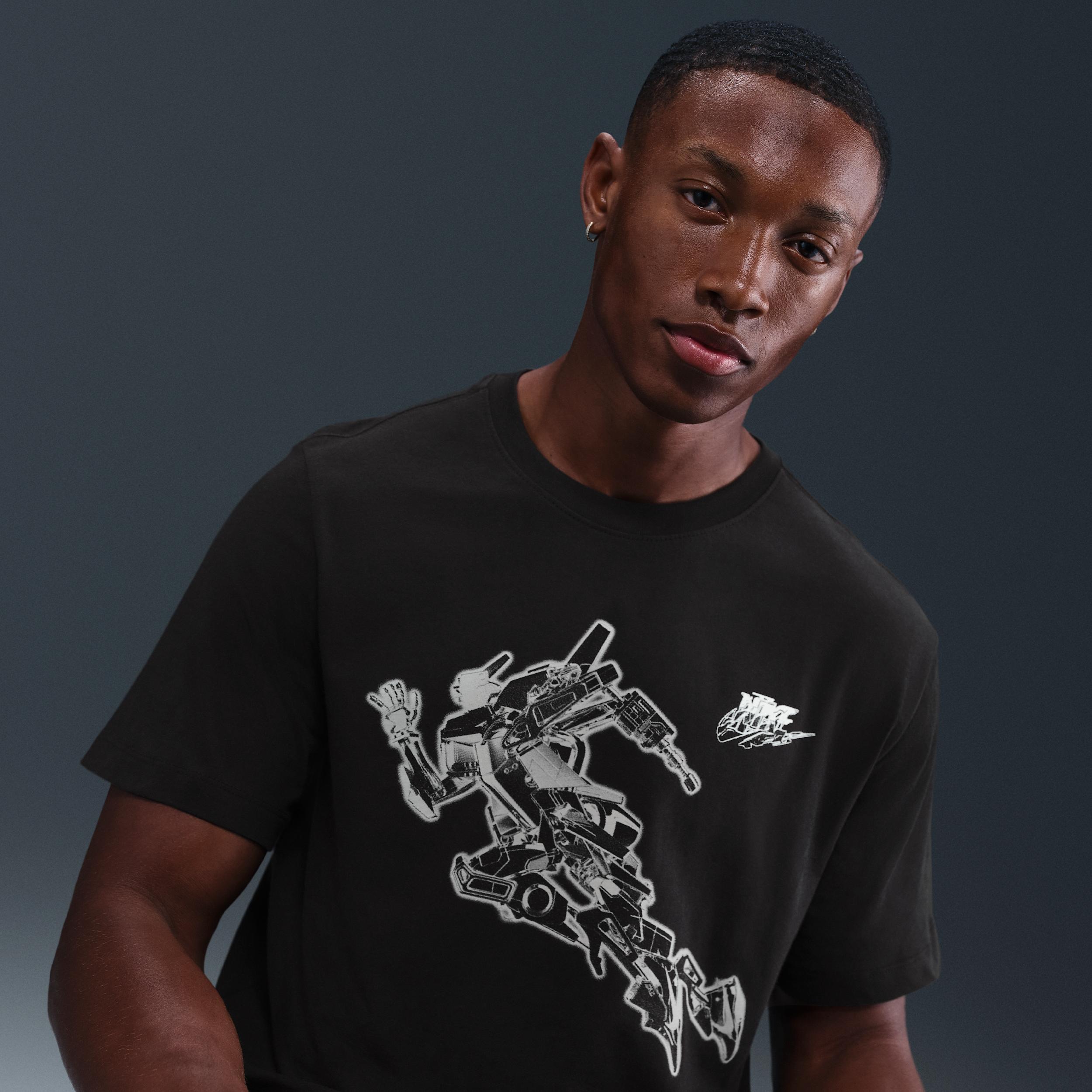 Mens Nike Sportswear T-Shirt | AR5004-324 Product Image