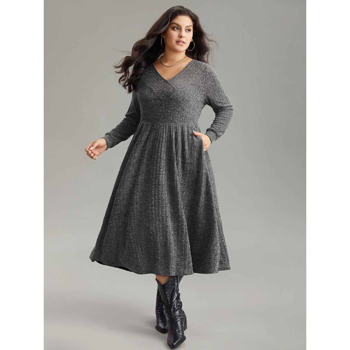 Plus Size Rib Knit Plain Plisse Long Sleeve Dress DarkGray Women Leisure Rib Knit V-neck Long Sleeve Curvy Midi Dress BloomChic 28/5X Product Image