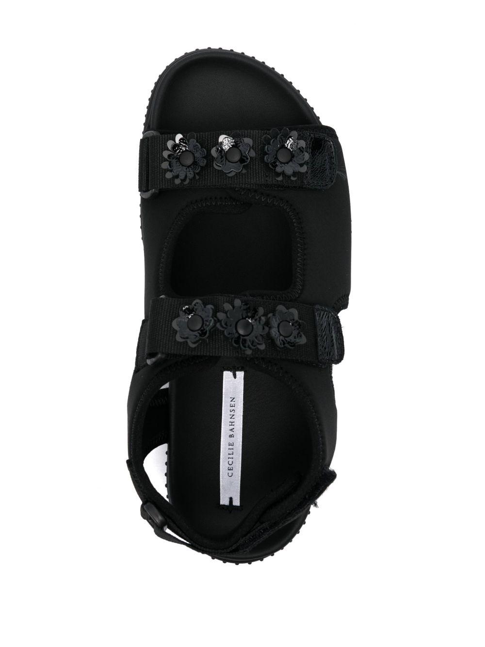 Valeria sandals  Product Image