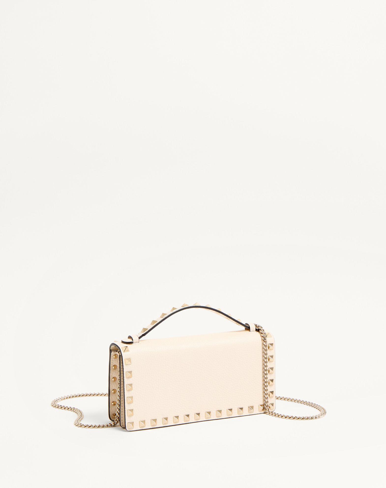 Rockstud Wallet With Chain In Grainy Calfskin Product Image