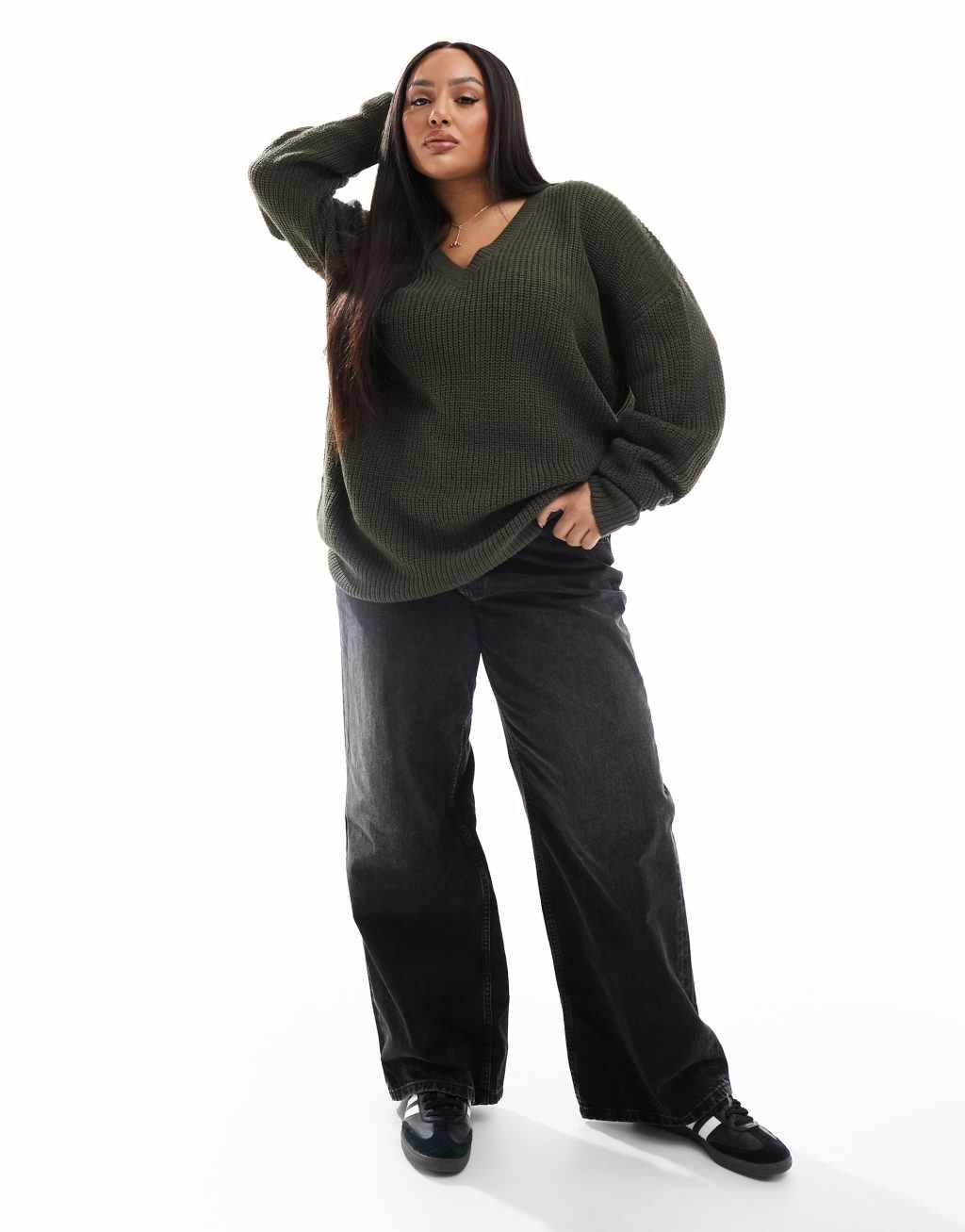 Yours Exclusive v-neck sweater in khaki Product Image