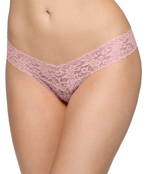 Signature Lace Low Rise Thong Product Image