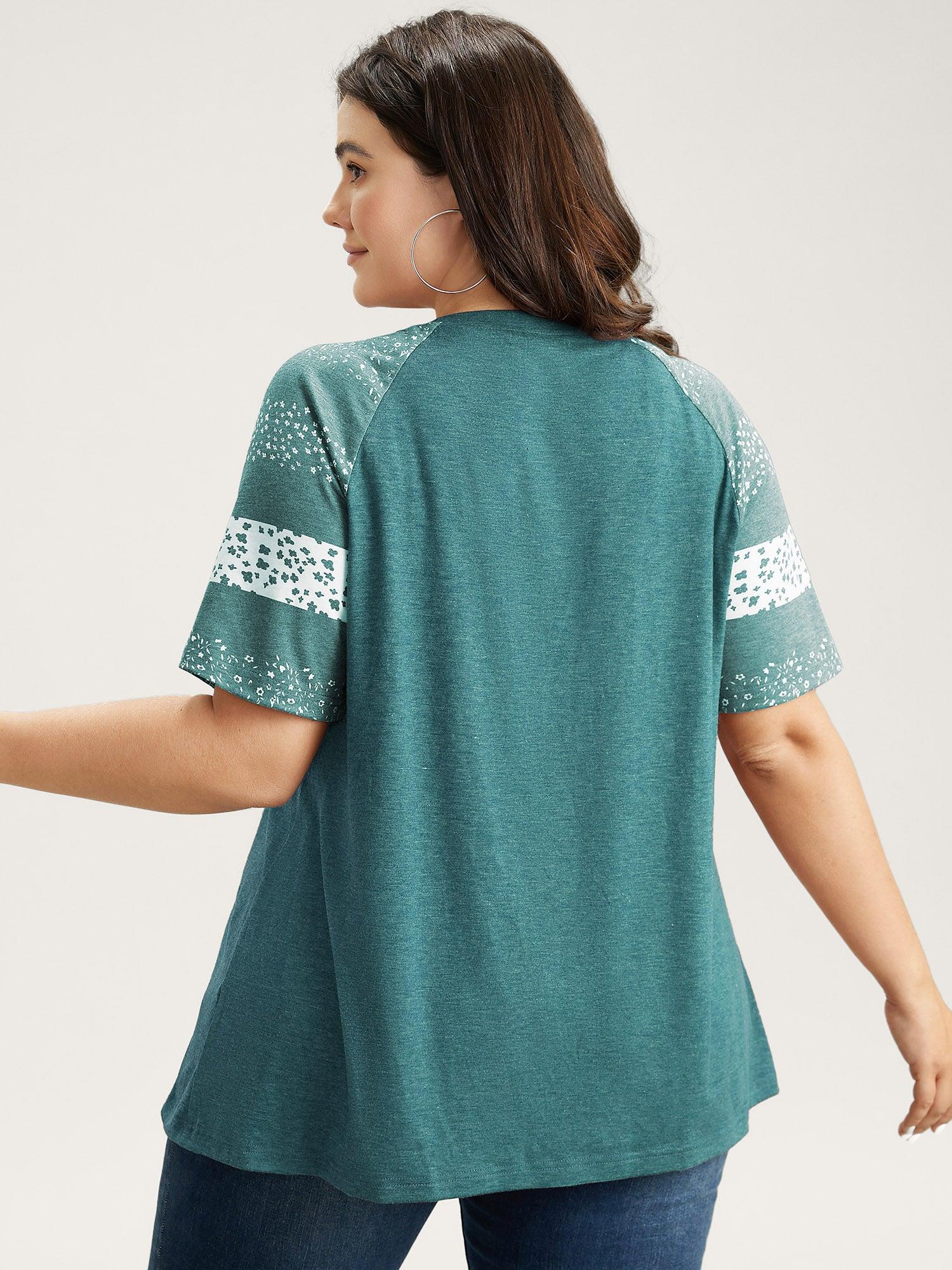 Ditsy Floral Colorblock Contrast Raglan Sleeve T-shirt Female Product Image