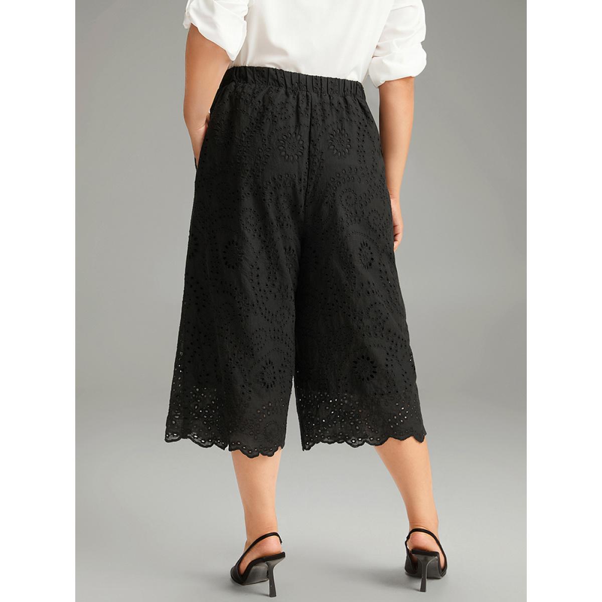 Plus Size Solid Broderie Anglaise Scalloped Trim Cropped Pants Women Black Elegant Straight Leg High Rise Dailywear Pants BloomChic 14-16/1X Product Image