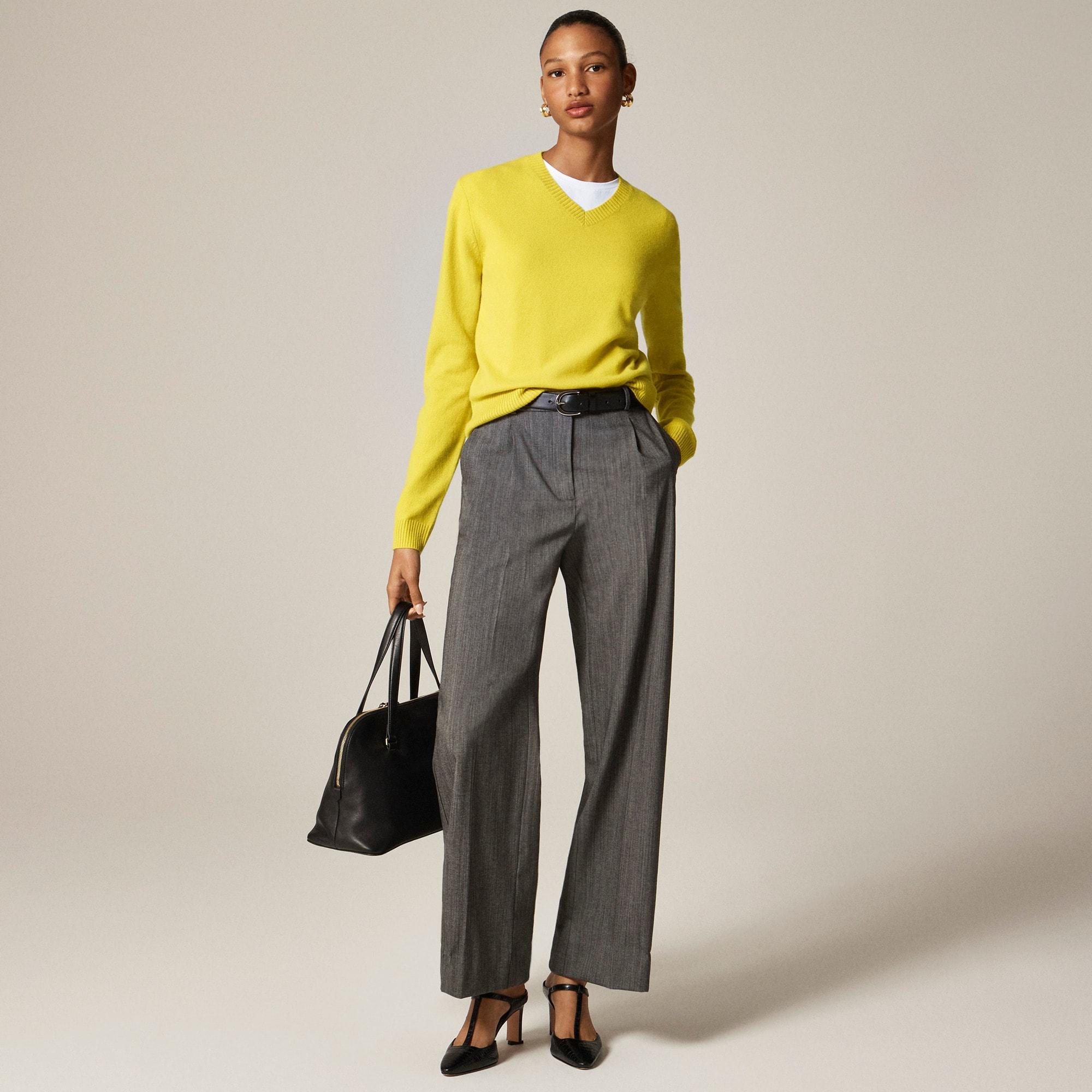 Cashmere high V-neck sweater Product Image