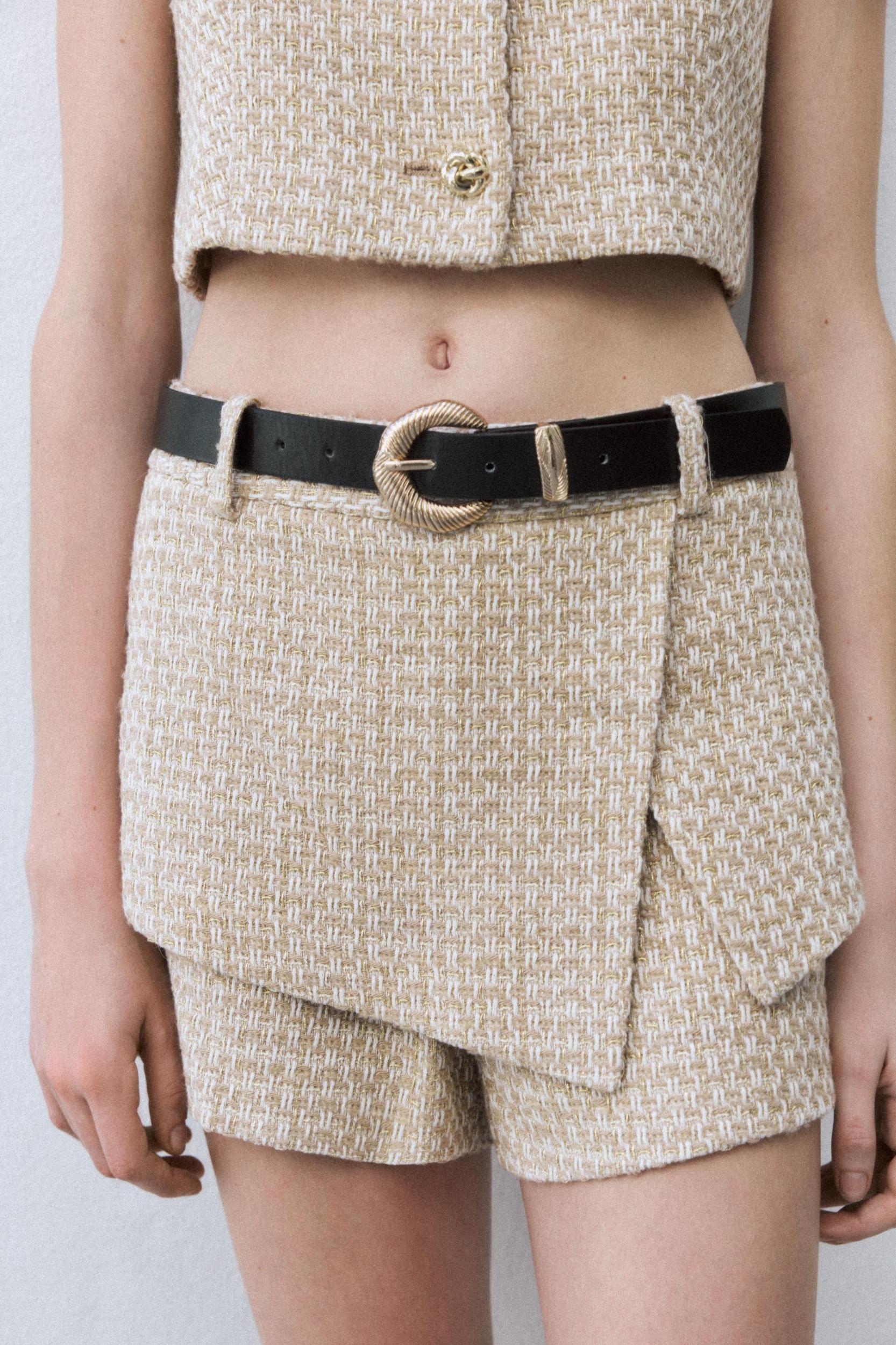 BELTED TEXTURED SKORT Product Image