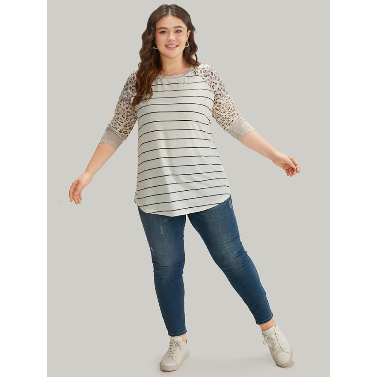 Plus Size Leopard Striped Patchwork Raglan Sleeve T-shirt Multicolor Women Casual Patchwork Leopard Round Neck Dailywear T-shirts BloomChic 26/4X Product Image