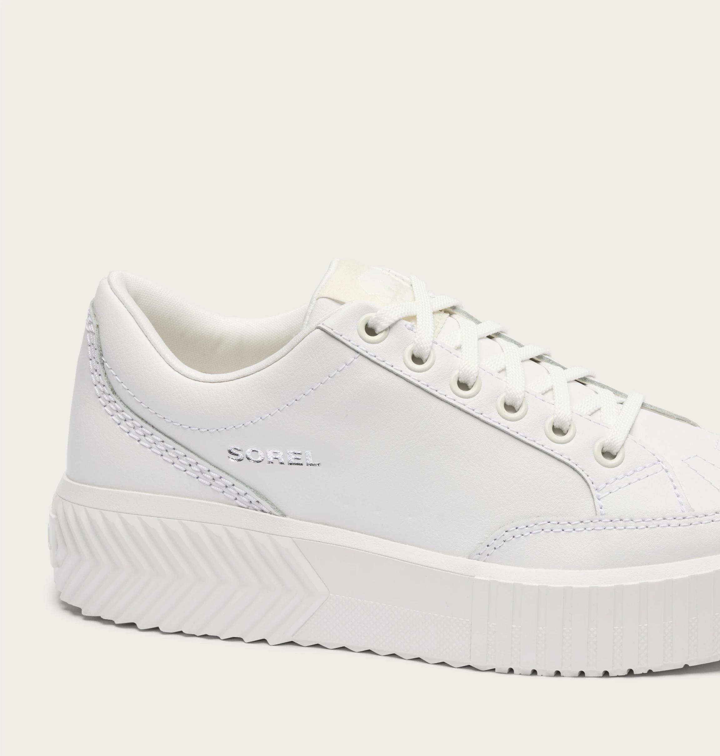 ONA AVE™ LOW Women's Sneaker Product Image