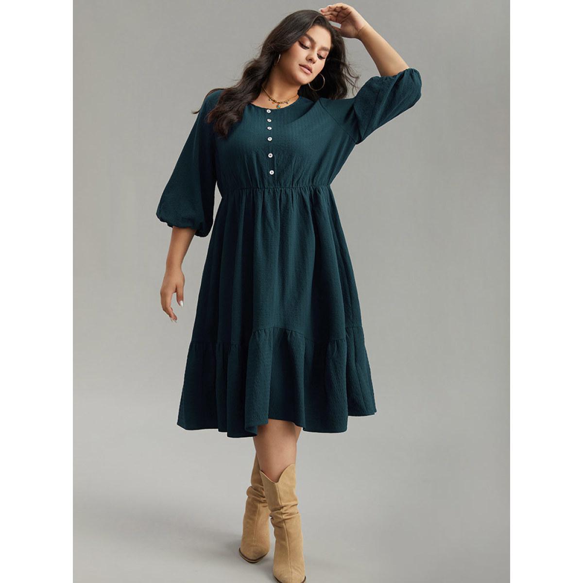 Plus Size Plain Textured Button Detail Pocket Dress DarkGreen Women Vacation Elastic cuffs Round Neck Elbow-length sleeve Curvy Midi Dress BloomChic 28/5X Product Image