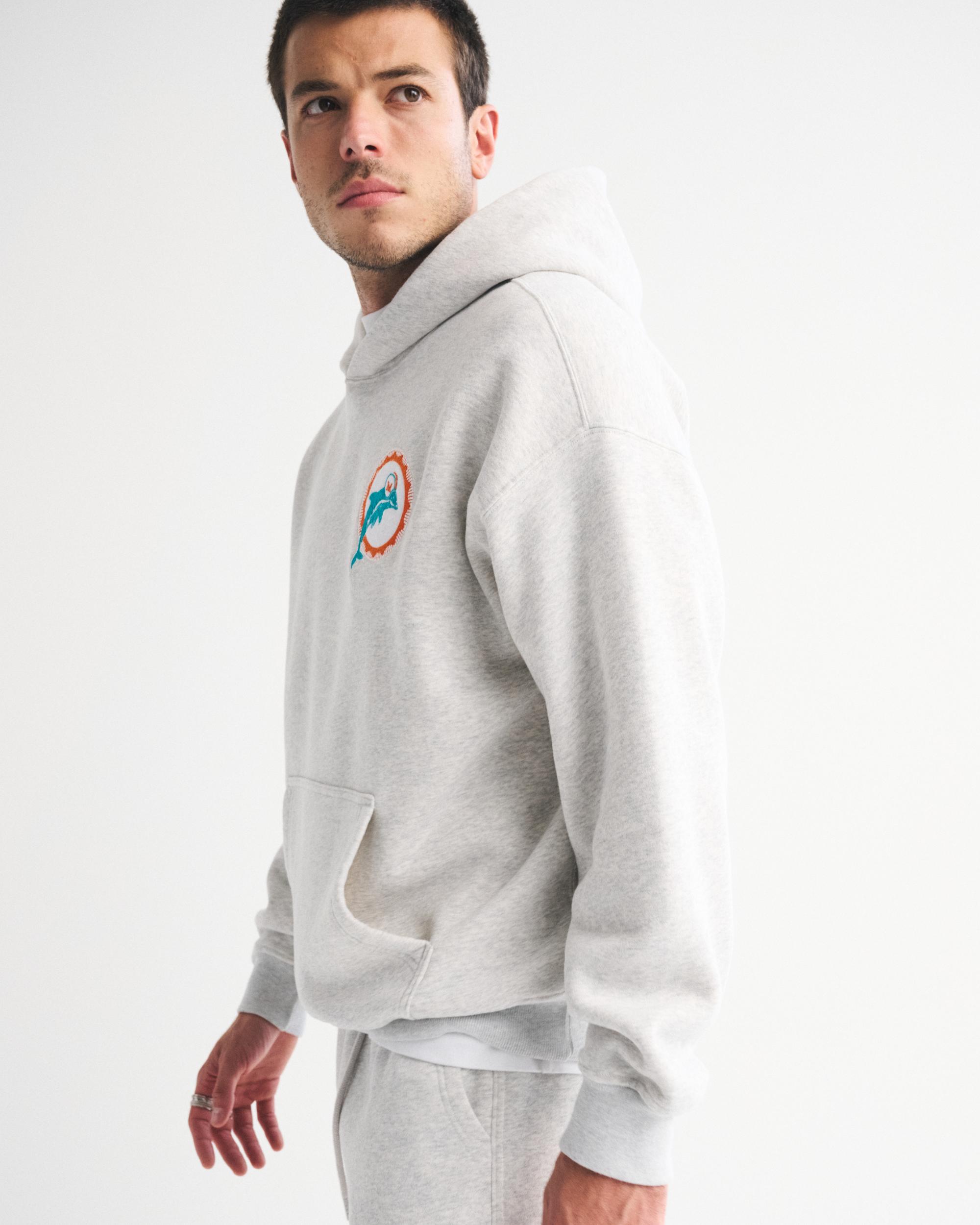 Chicago Bears Graphic Popover Hoodie Product Image