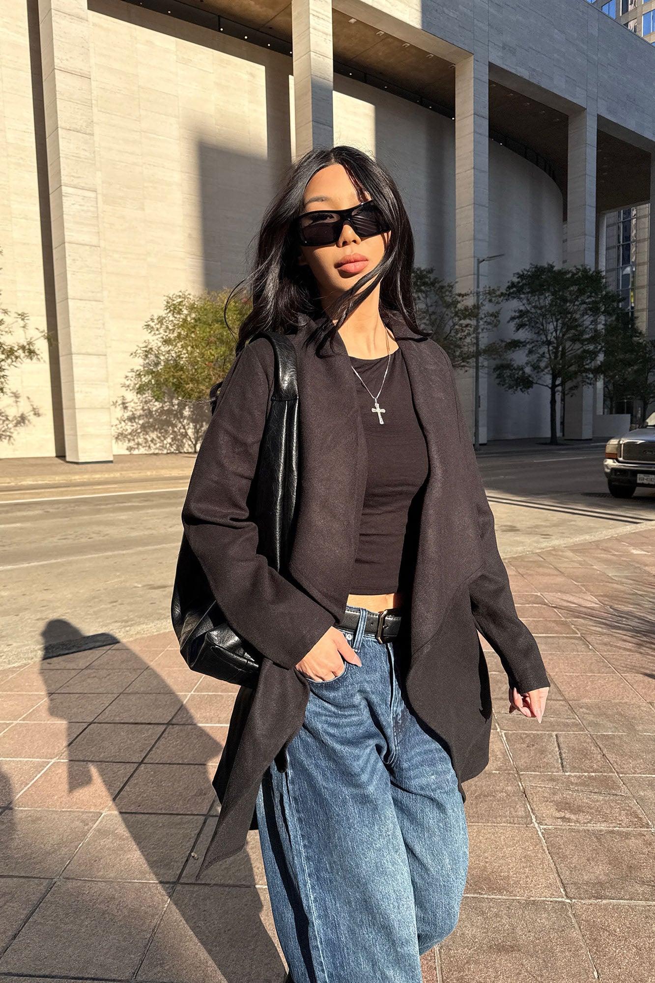 Manhattan Coat - Black Product Image