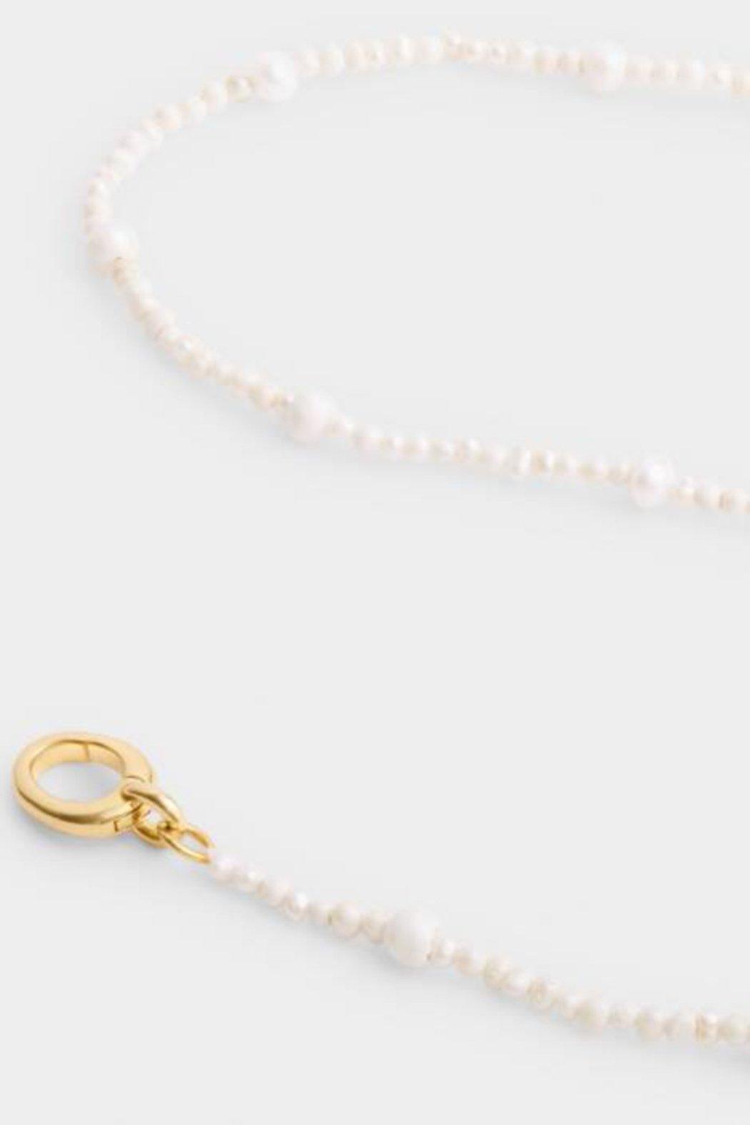 Pearl Glow Choker Product Image