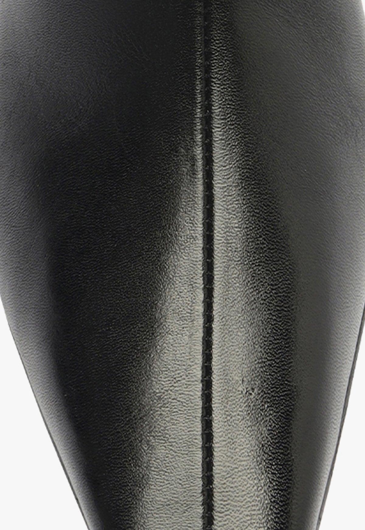 Dellia Bootie Female Product Image