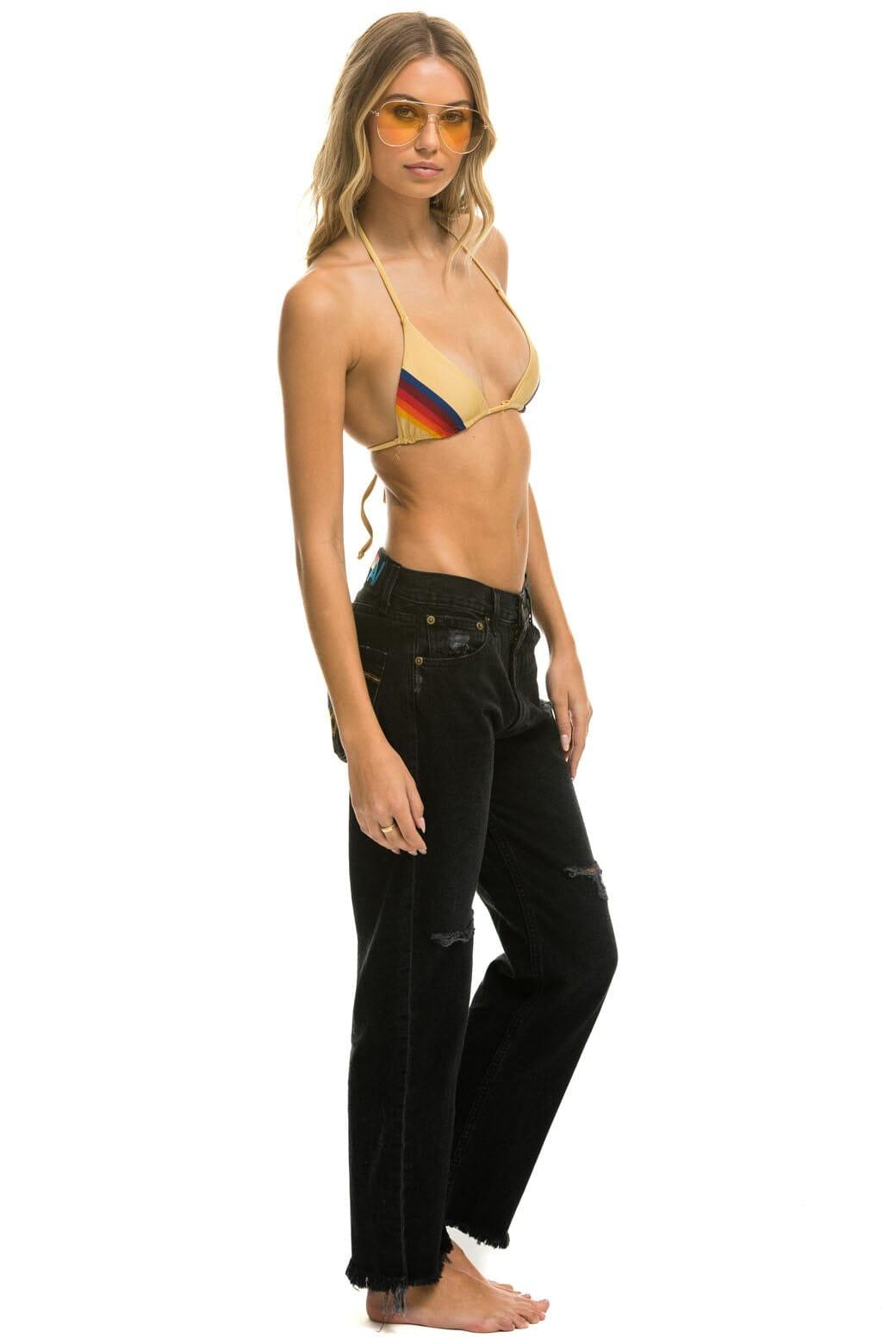 MID RISE RELAXED SURFER JEAN - VINTAGE BLACK Female Product Image