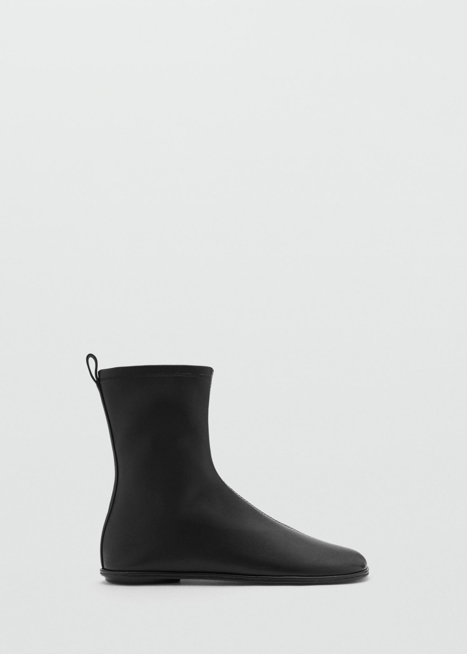 Flat leather ankle boots - Women | MANGO USA Product Image