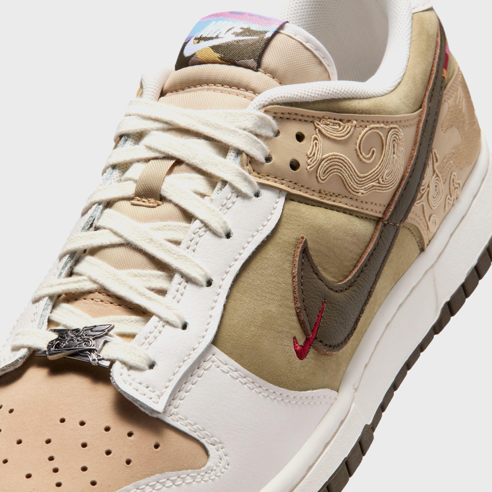 Nike Dunk Low SE - Linen / Phantom / Neutral Olive / Dark Hazel Male Product Image