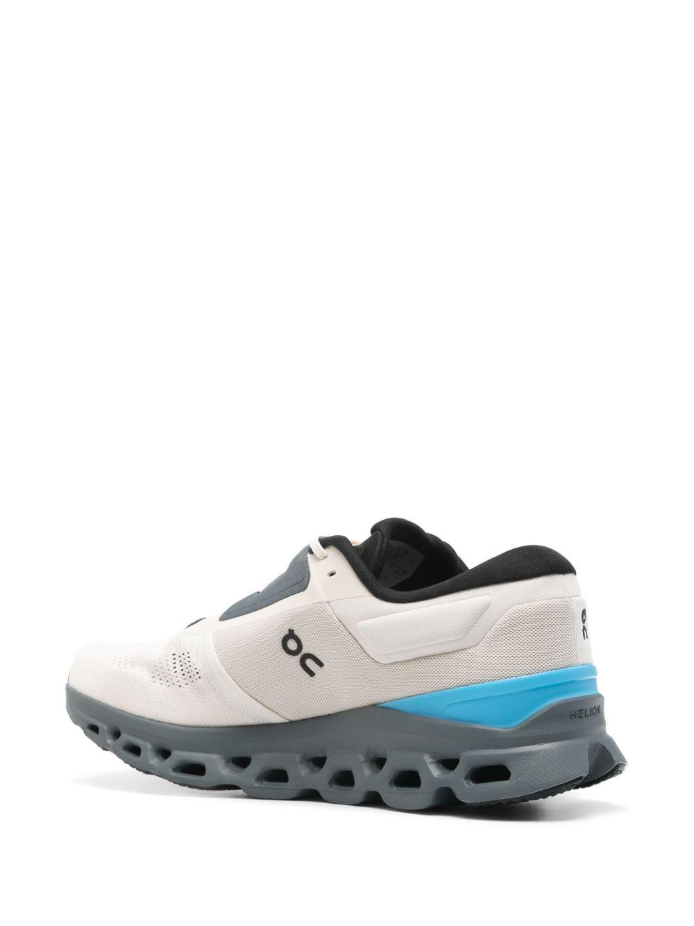 Cloudstratus 3 sneakers Product Image