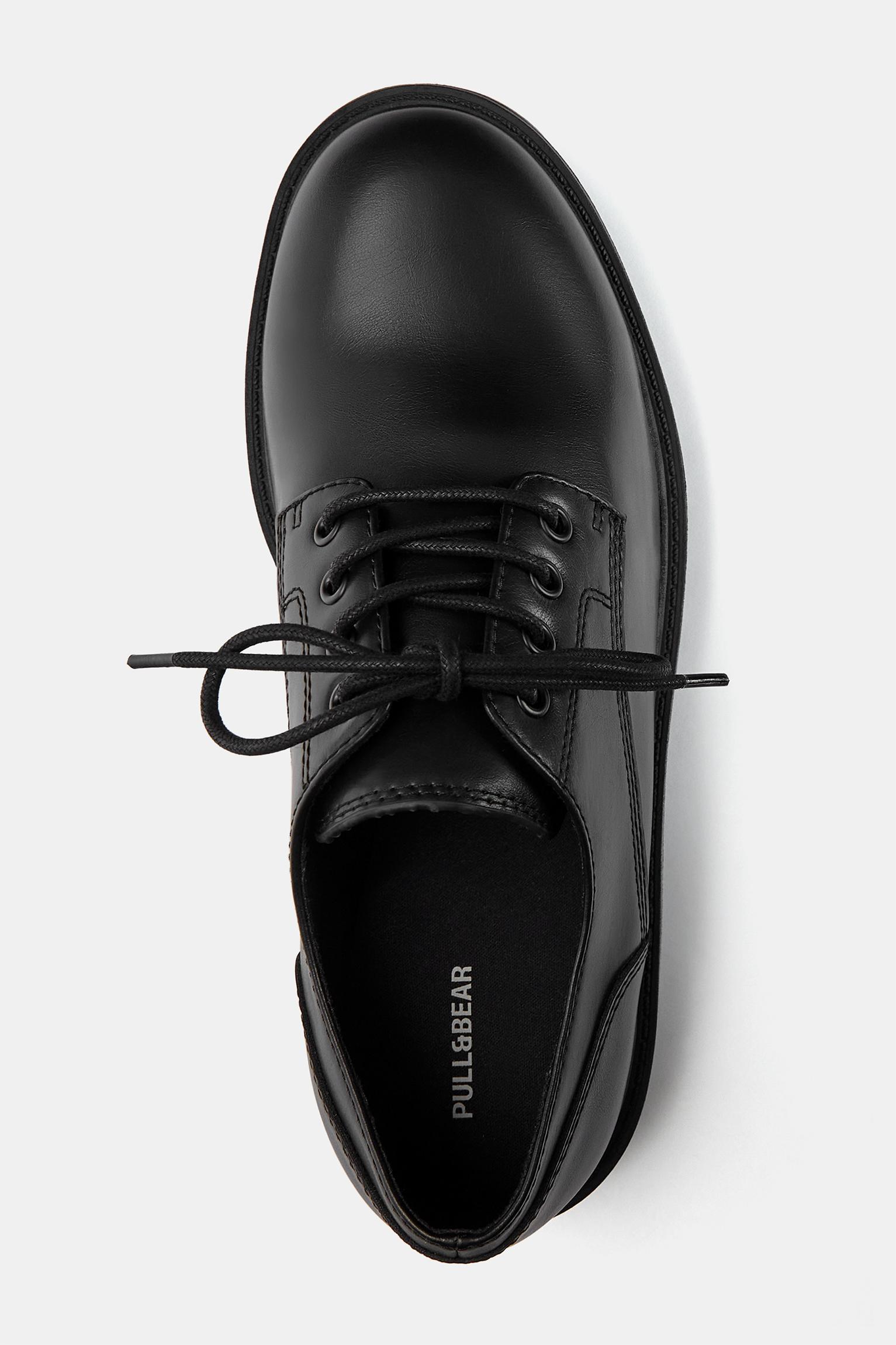 Lace-up shoes Product Image