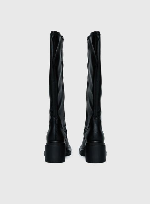 Hardy Boots Black Product Image