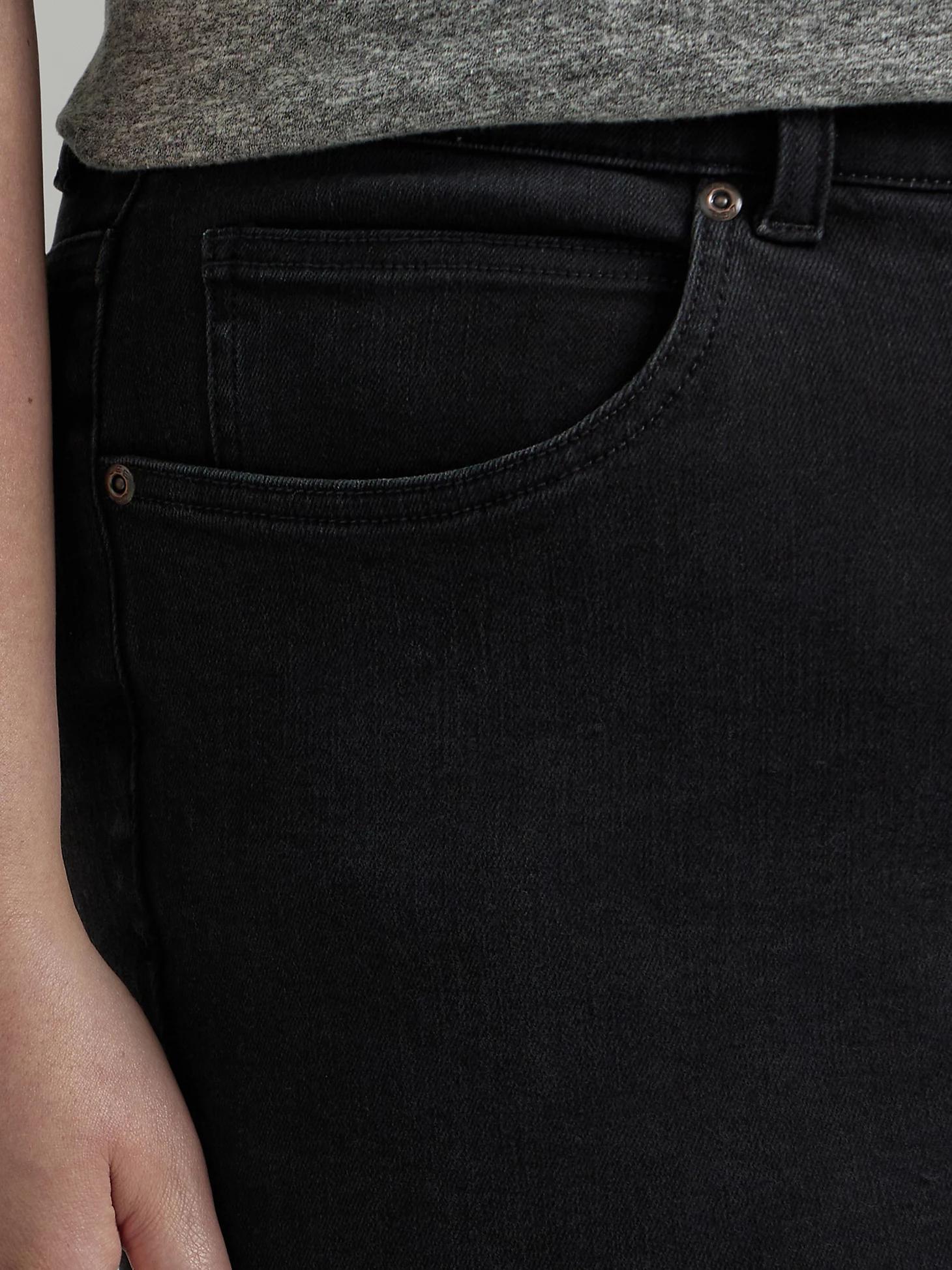 Women's Ultra Lux Comfort with Flex Motion Straight Jean (Plus) | Women's Jeans | Lee® Product Image