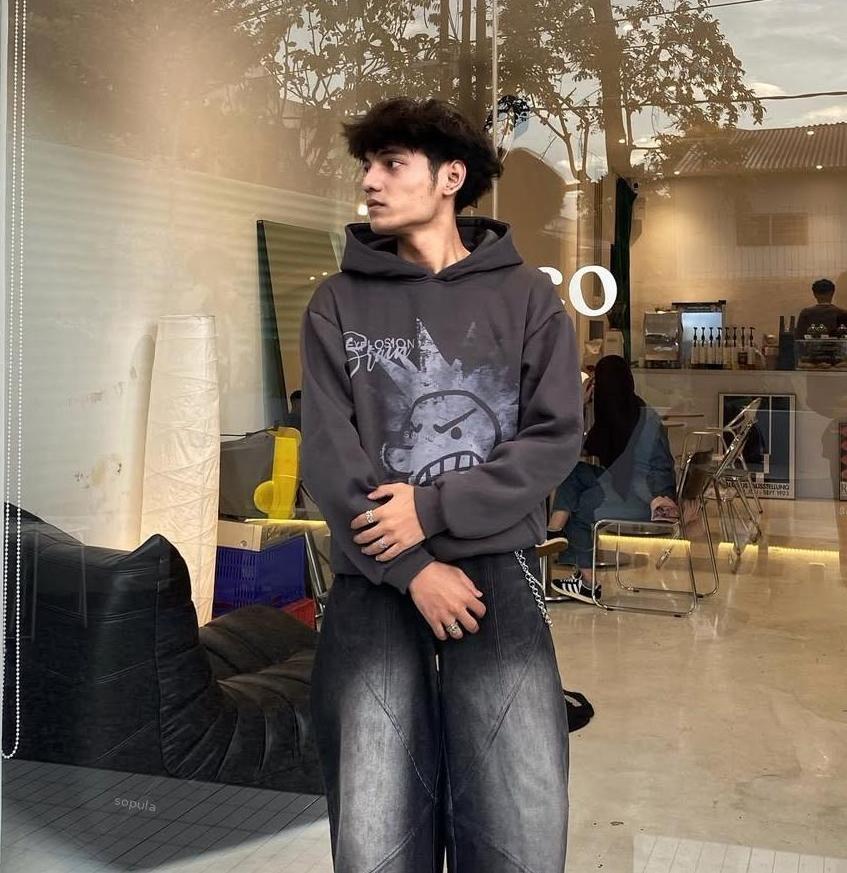 Child Of God Prayer Print Cropped T-shirt Product Image