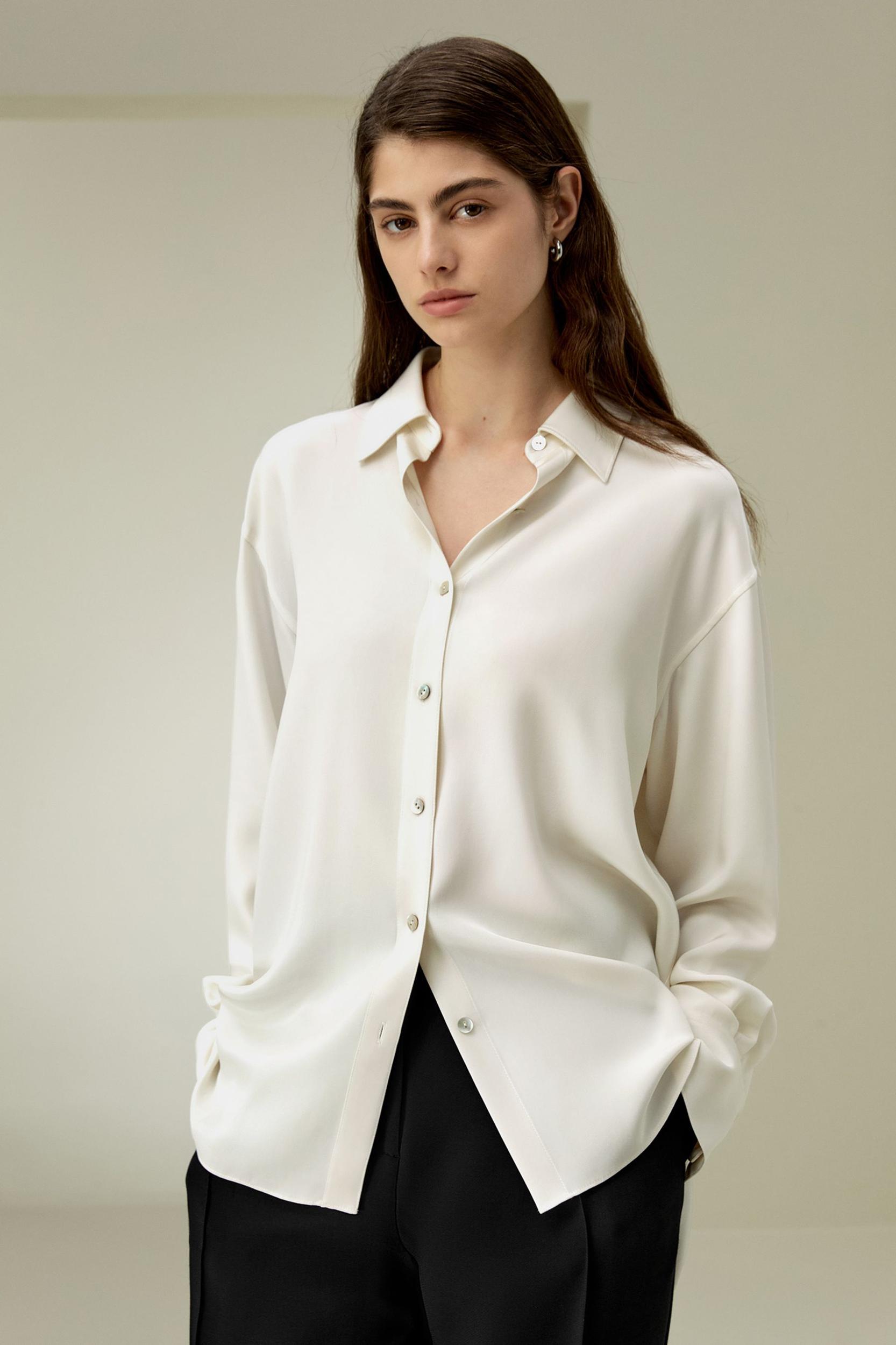 The One Relaxed Fit Silk Shirt Product Image