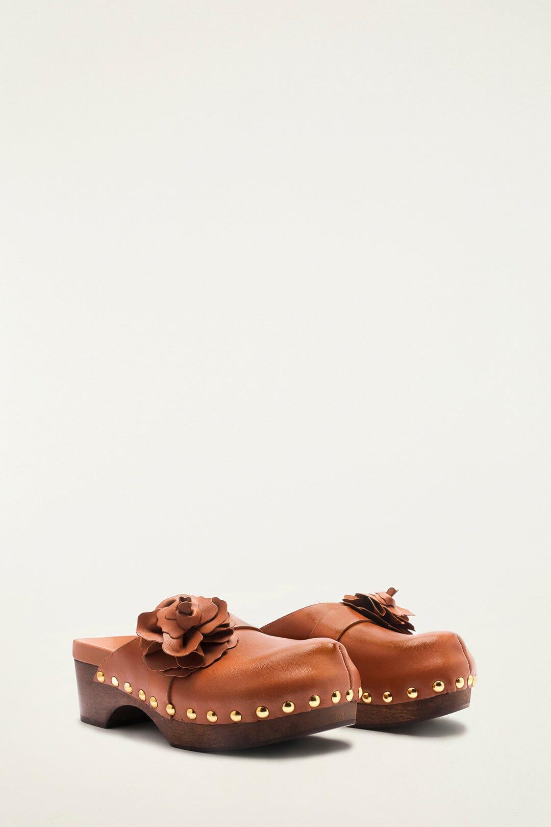 Brown Flower Clog Product Image