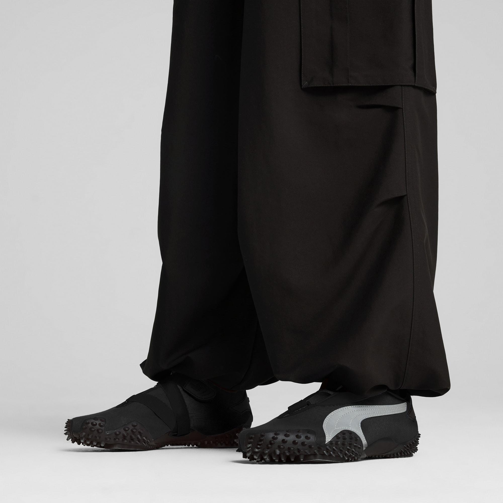 Mostro OG Sneakers Product Image