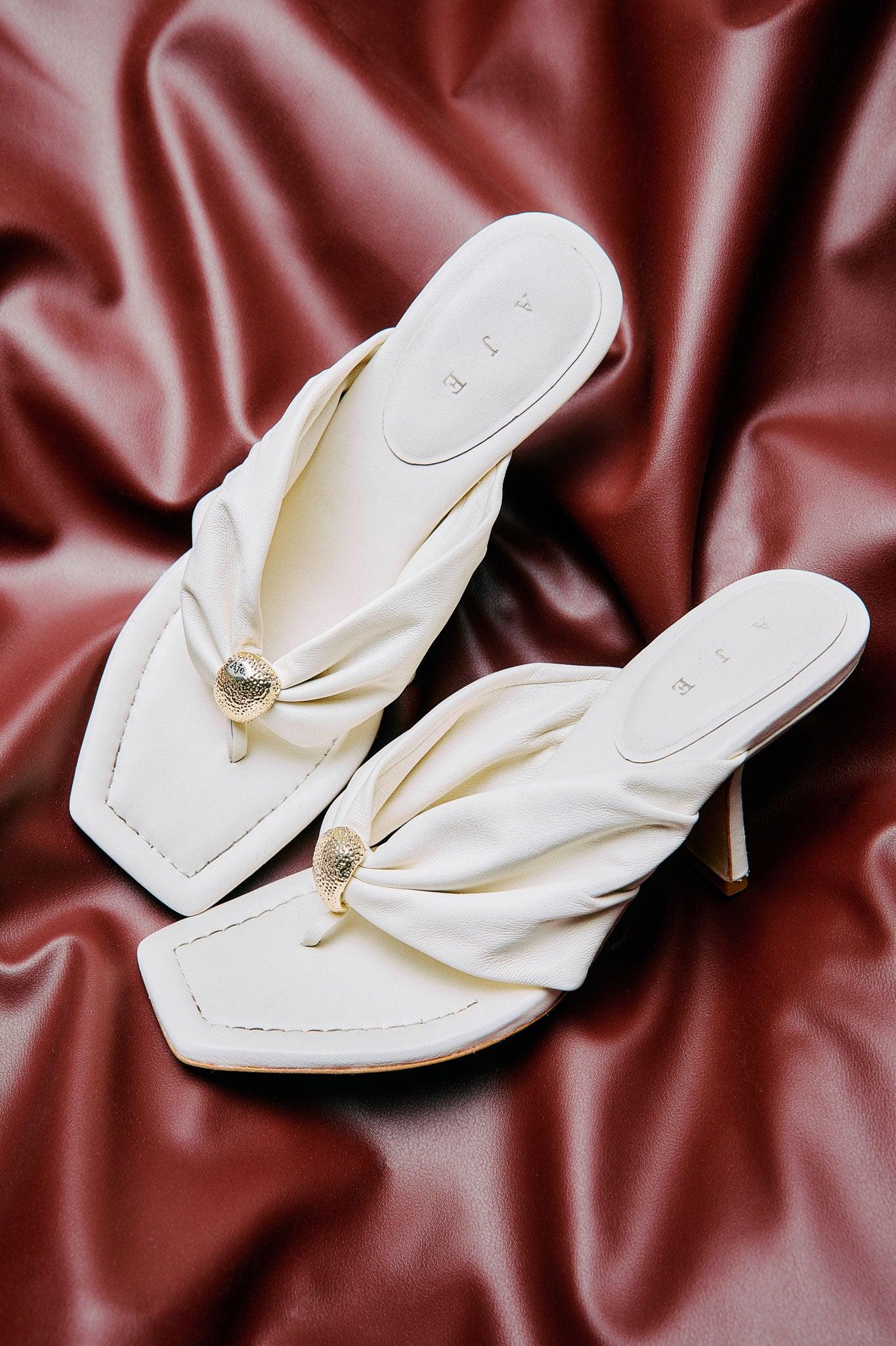 Alessia Heel Product Image