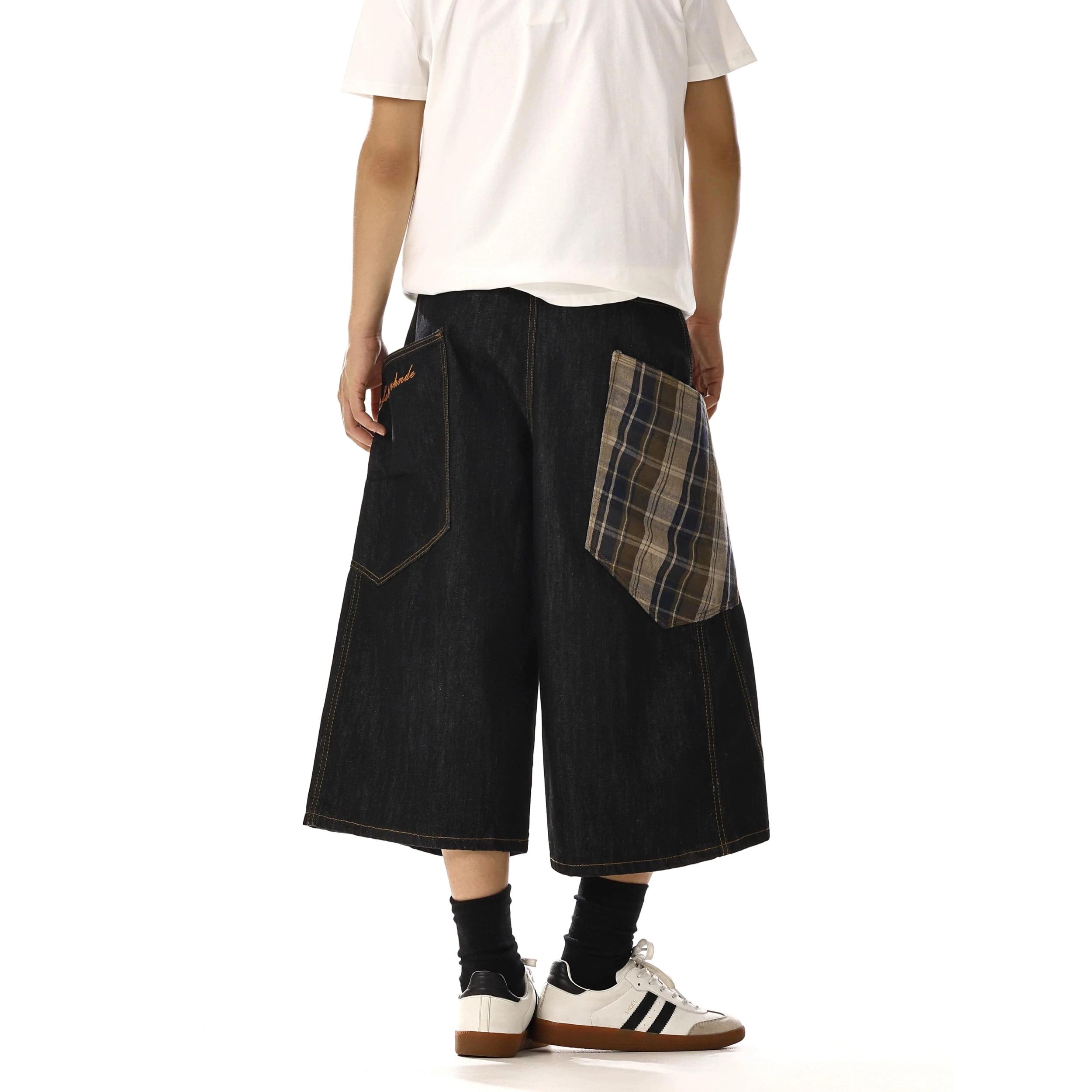 RT No. 18124 PLAID POCKET DENIM SHORTS Product Image