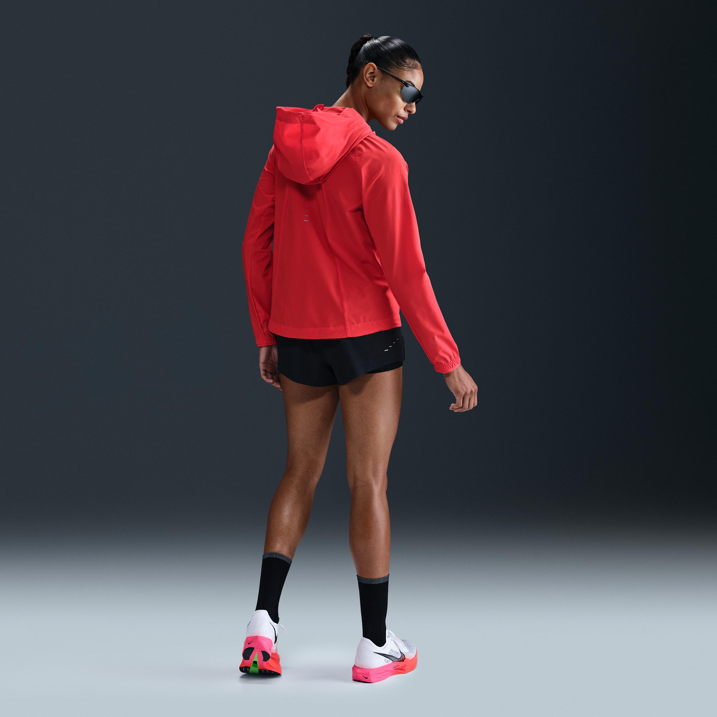 Nike Women's Swift Repel Packable Running Jacket Product Image