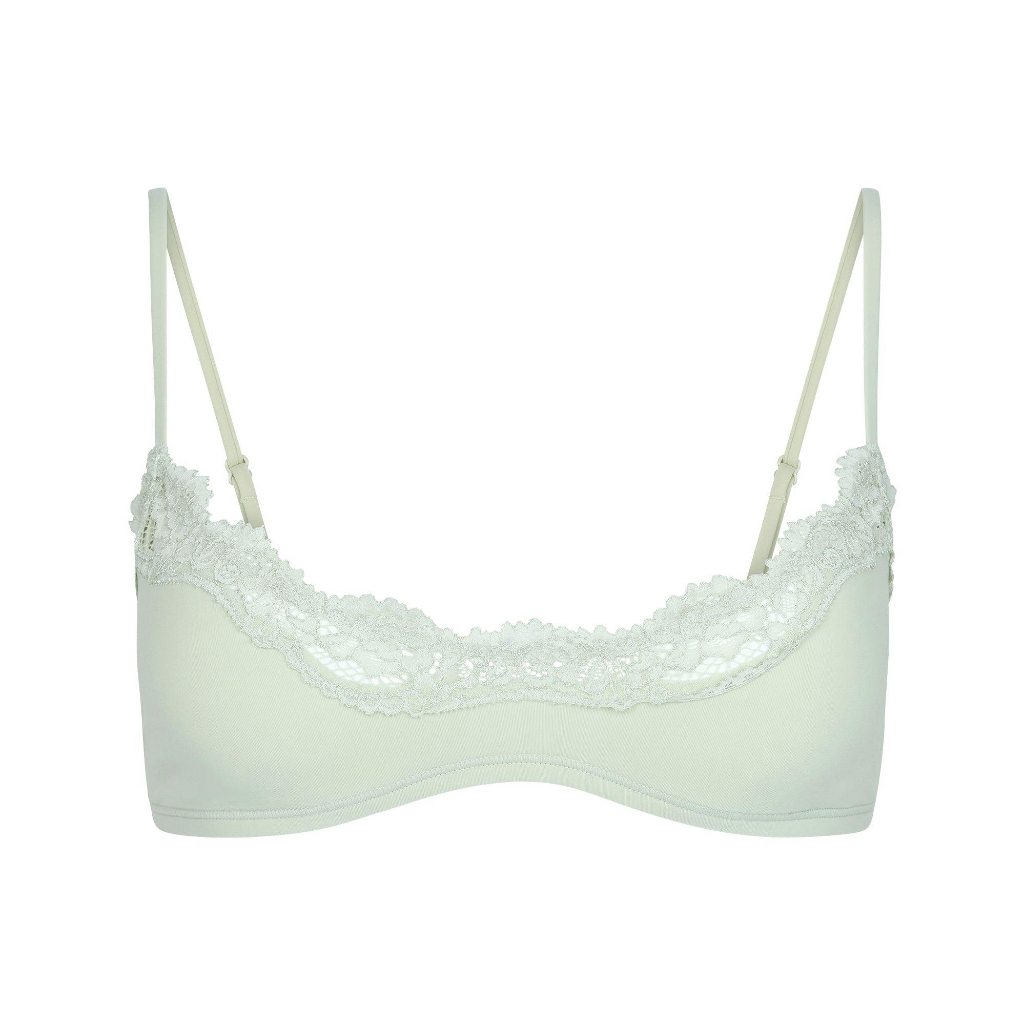 FITS EVERYBODY LACE SCOOP BRALETTE | SPEARMINT Product Image