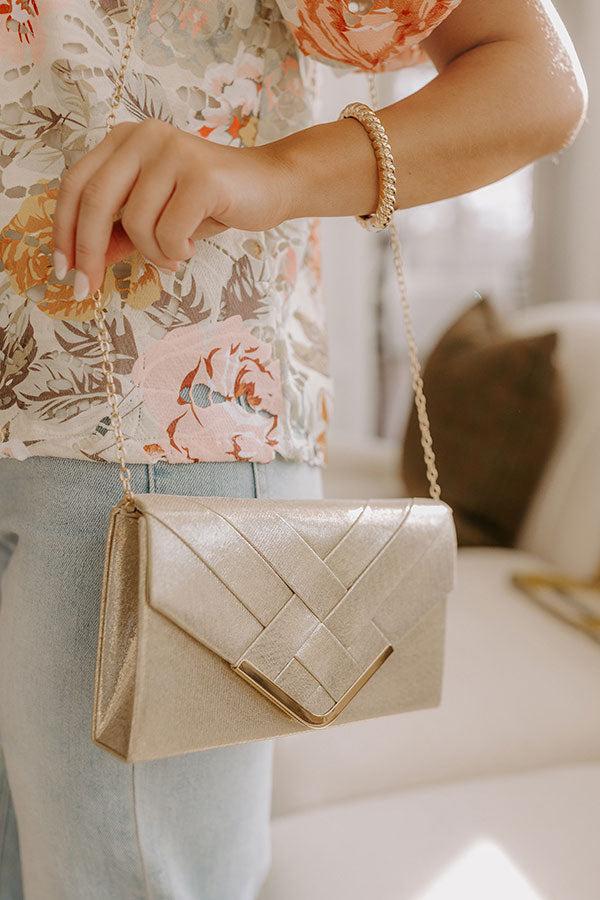 Chic Lifestyle Metallic Clutch Product Image