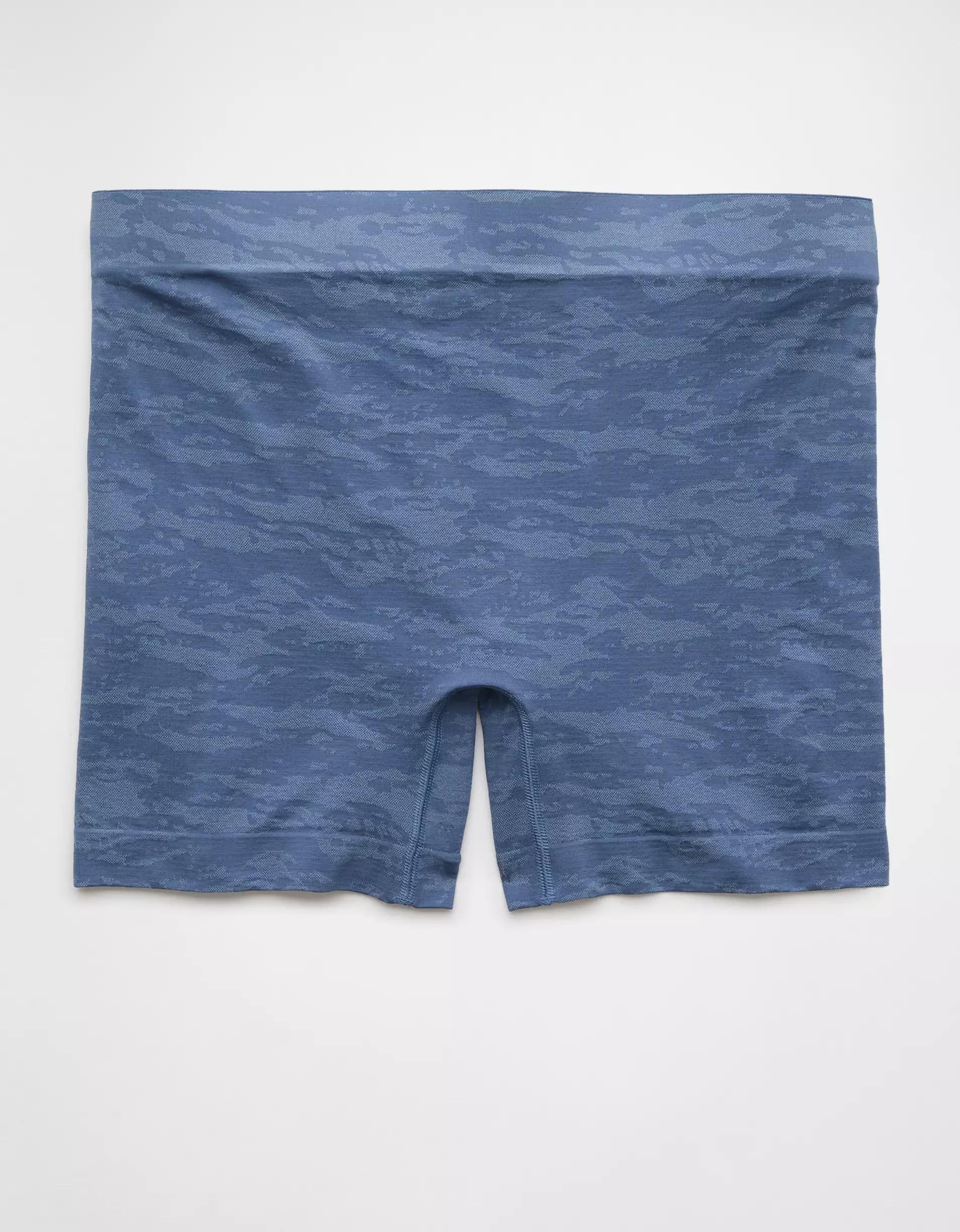 AEO Men's Camo 4.5" StealthMode Boxer Brief Product Image