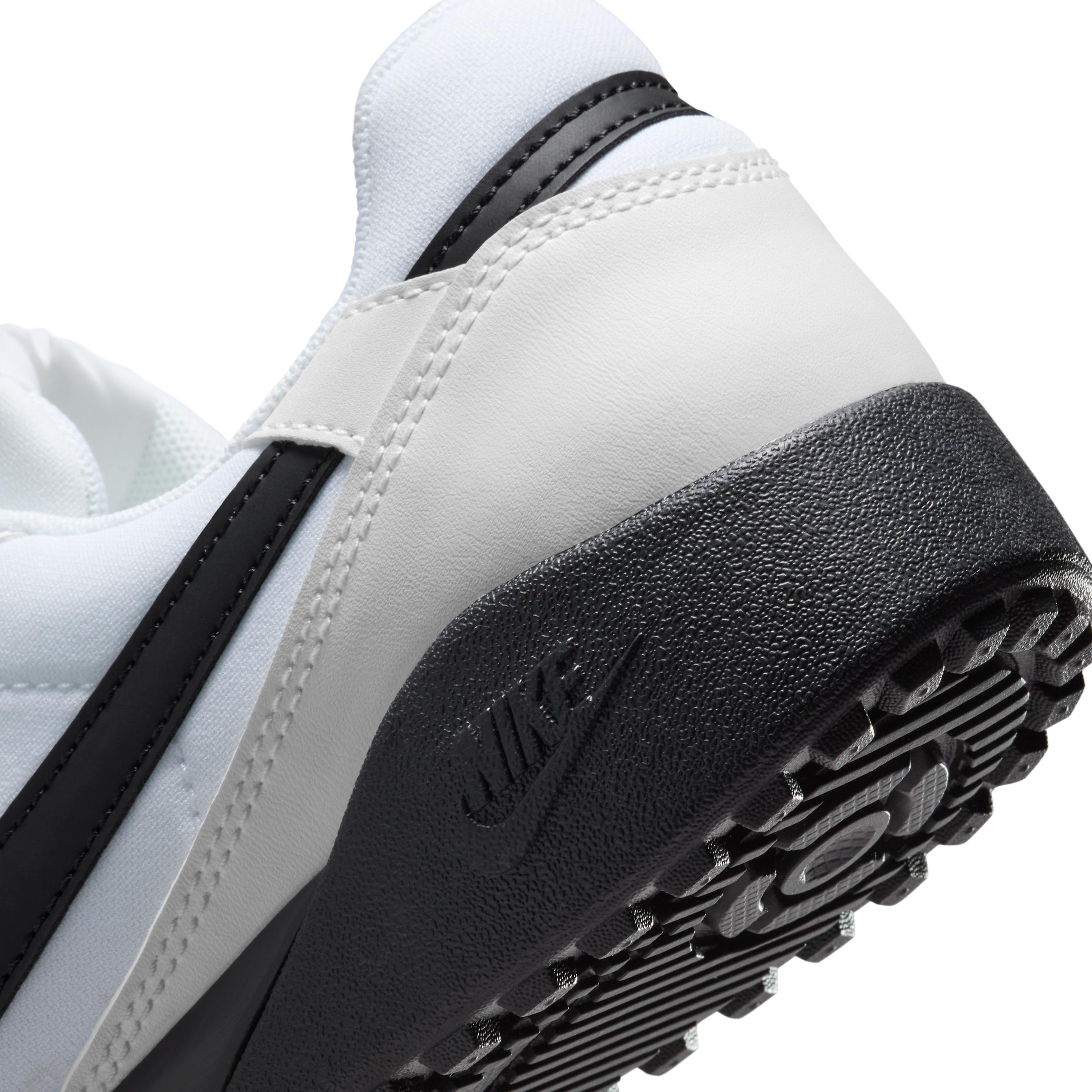 Nike Womens Terra Manta Shoes | HQ1940-100 Product Image