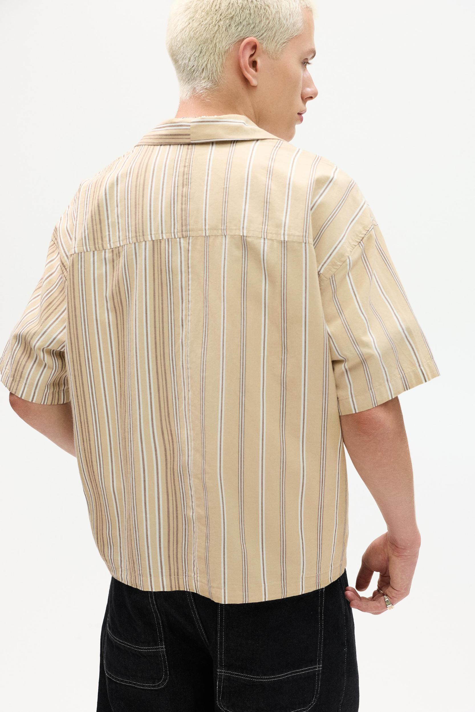 Short sleeve shirt with asymmetrical stripes Product Image