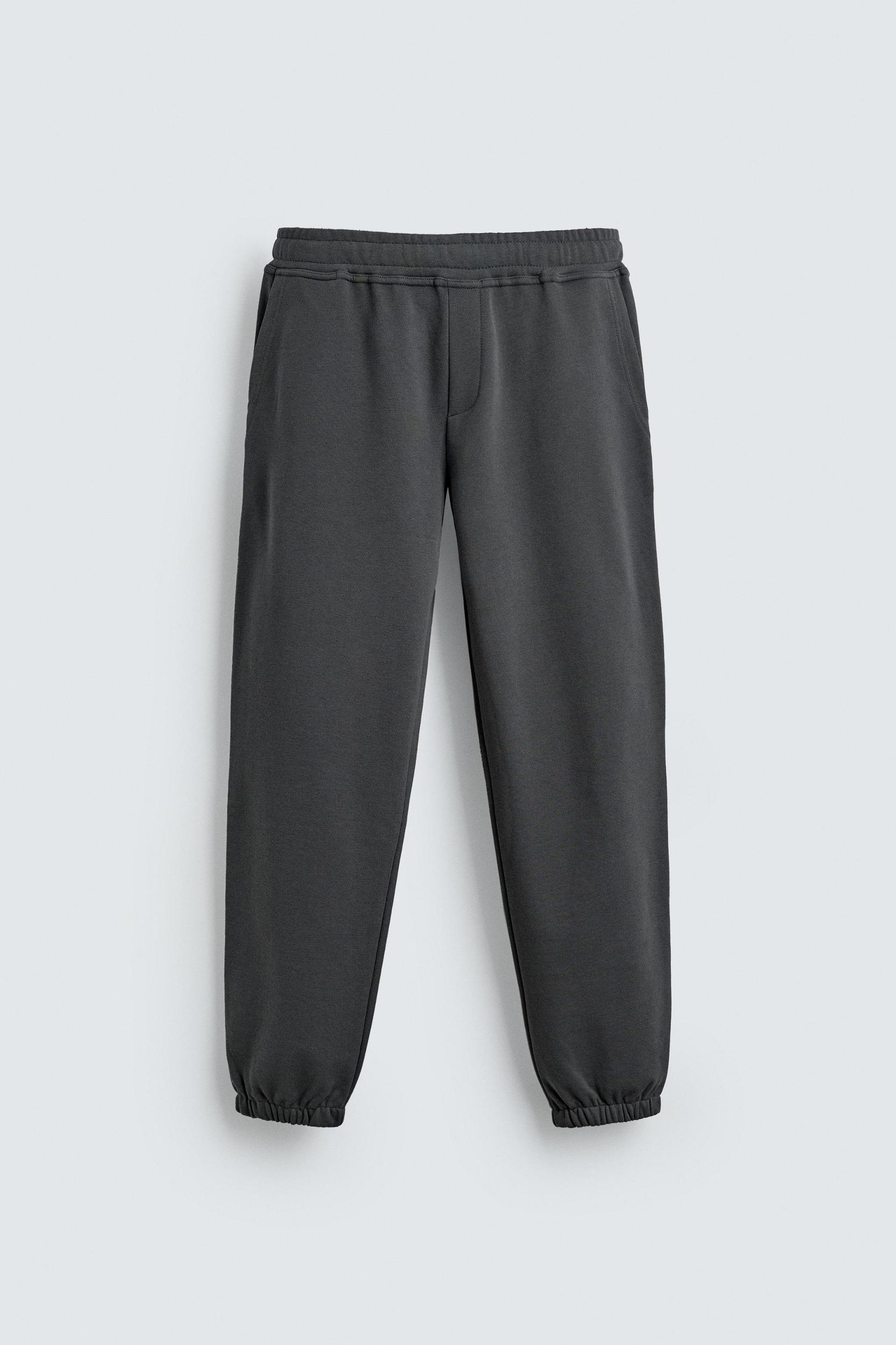 RELAXED FIT JOGGING PANTS Product Image