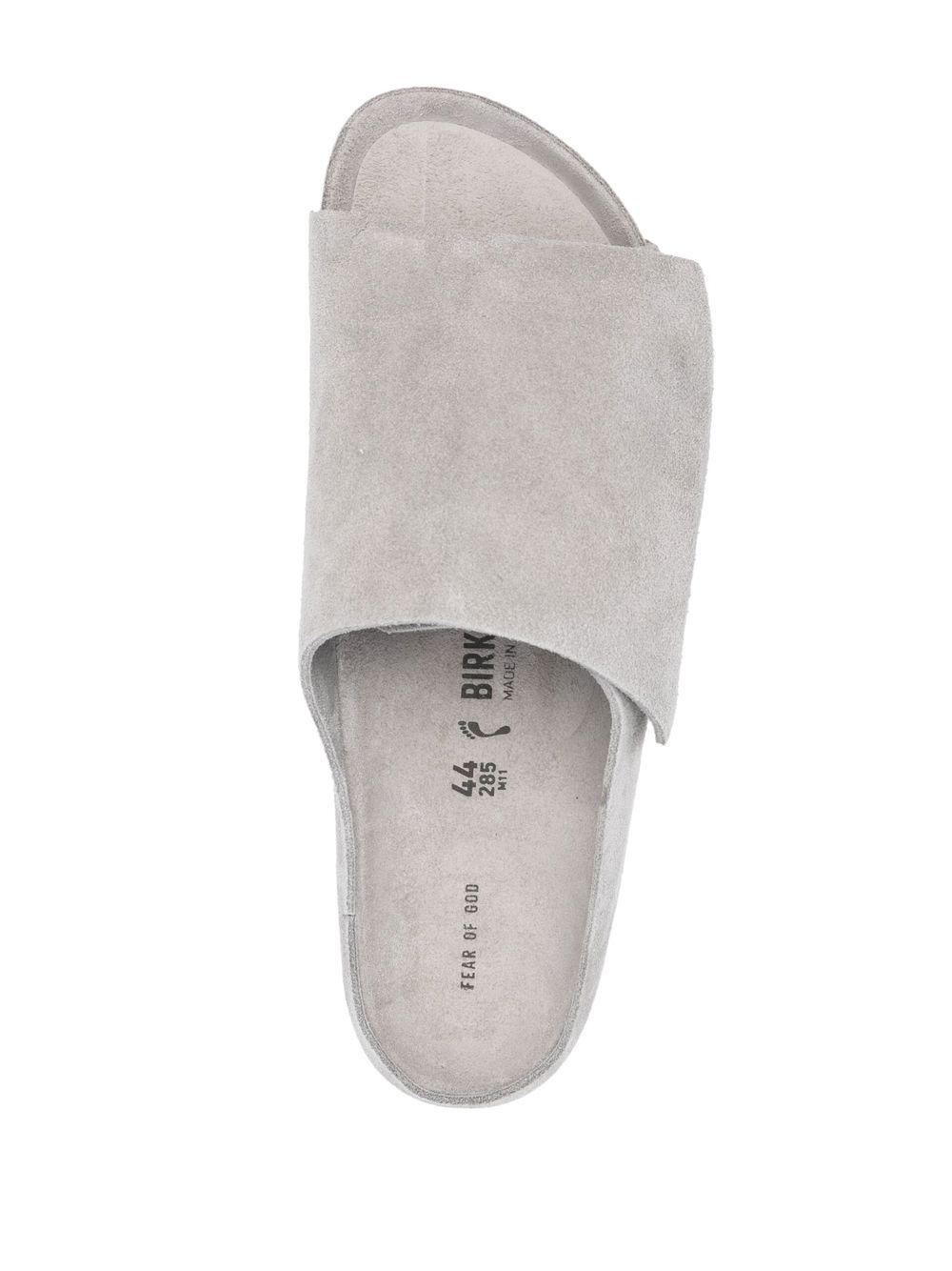 slip-on suede slippers Product Image