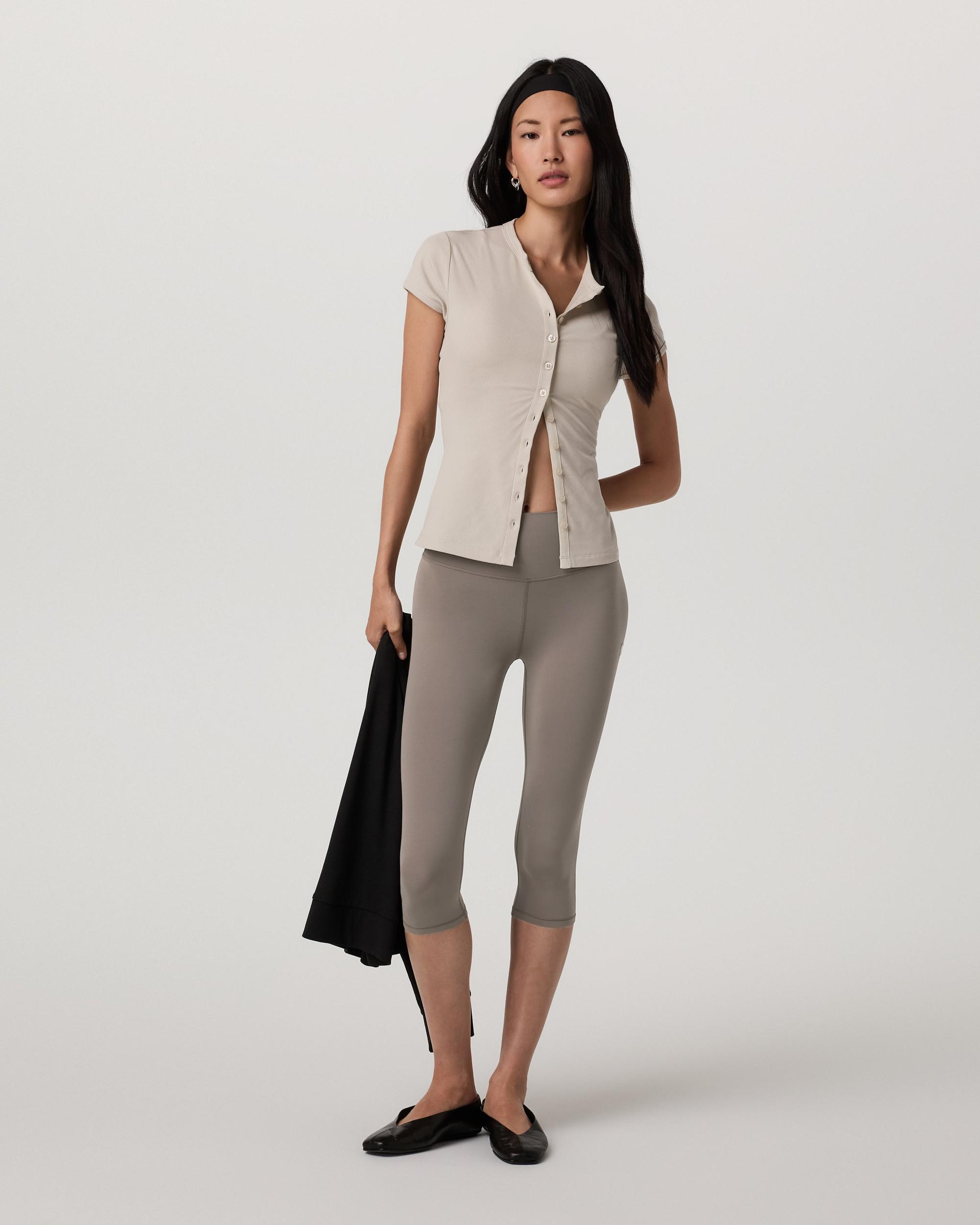 Vuori AllTheFeels™ Crop Legging Product Image