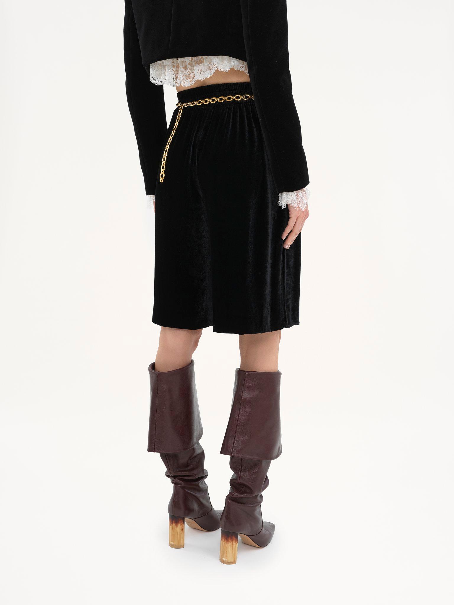 Fluid bermuda shorts in velvet Product Image