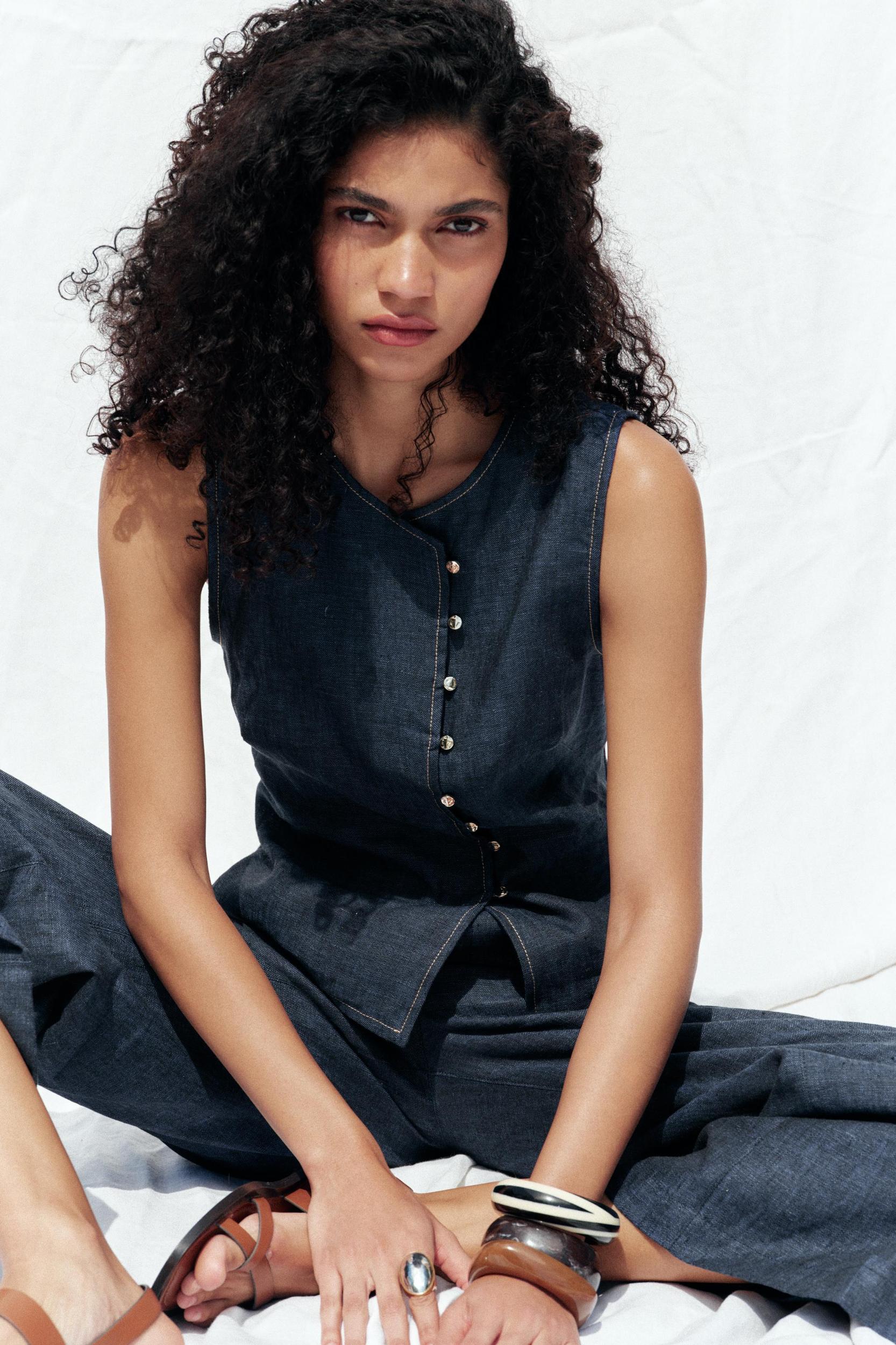 DOUBLE BREASTED LINEN VEST Product Image