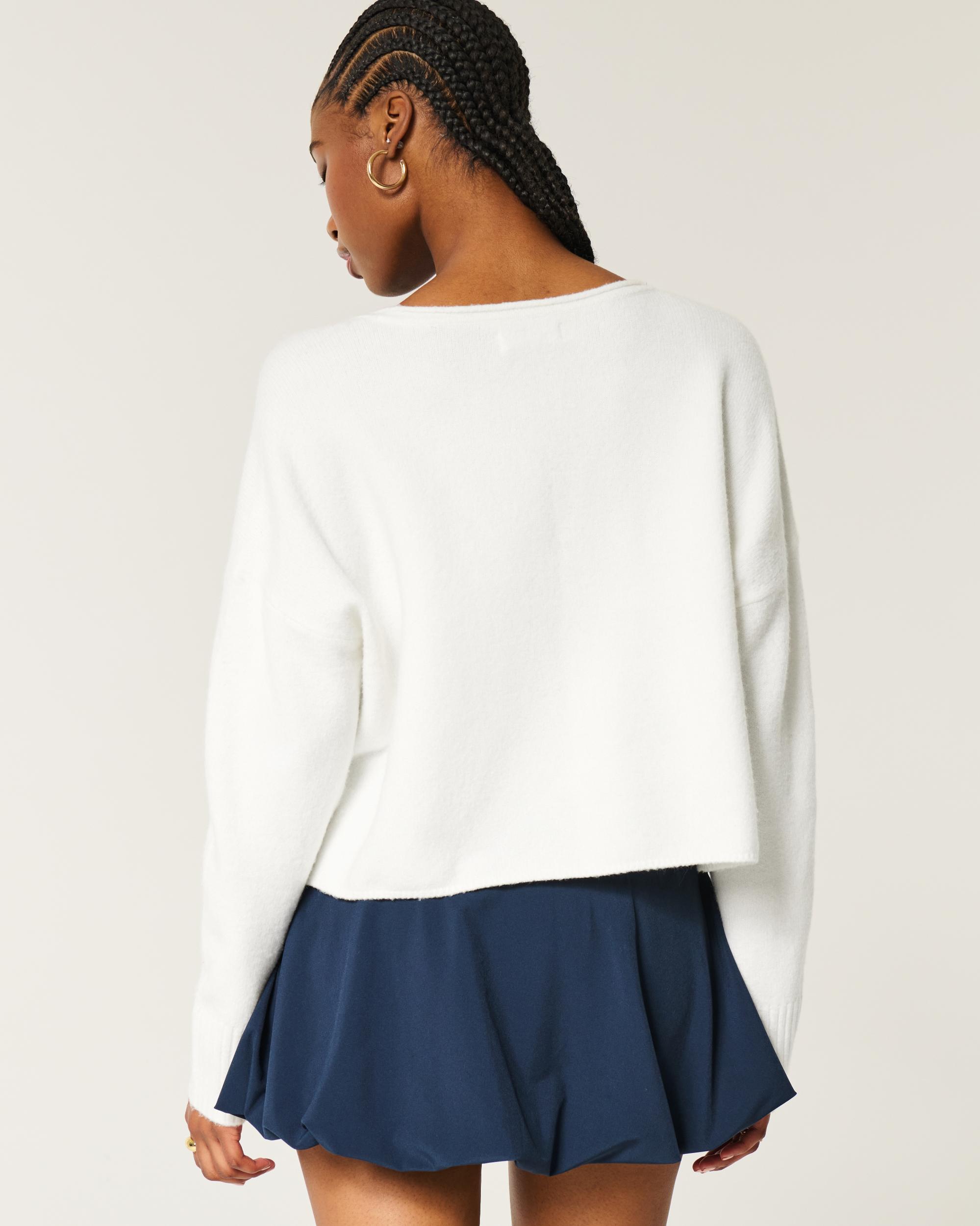 Hollister Comfy Cloud Graphic Notch-Neck Sweater Product Image