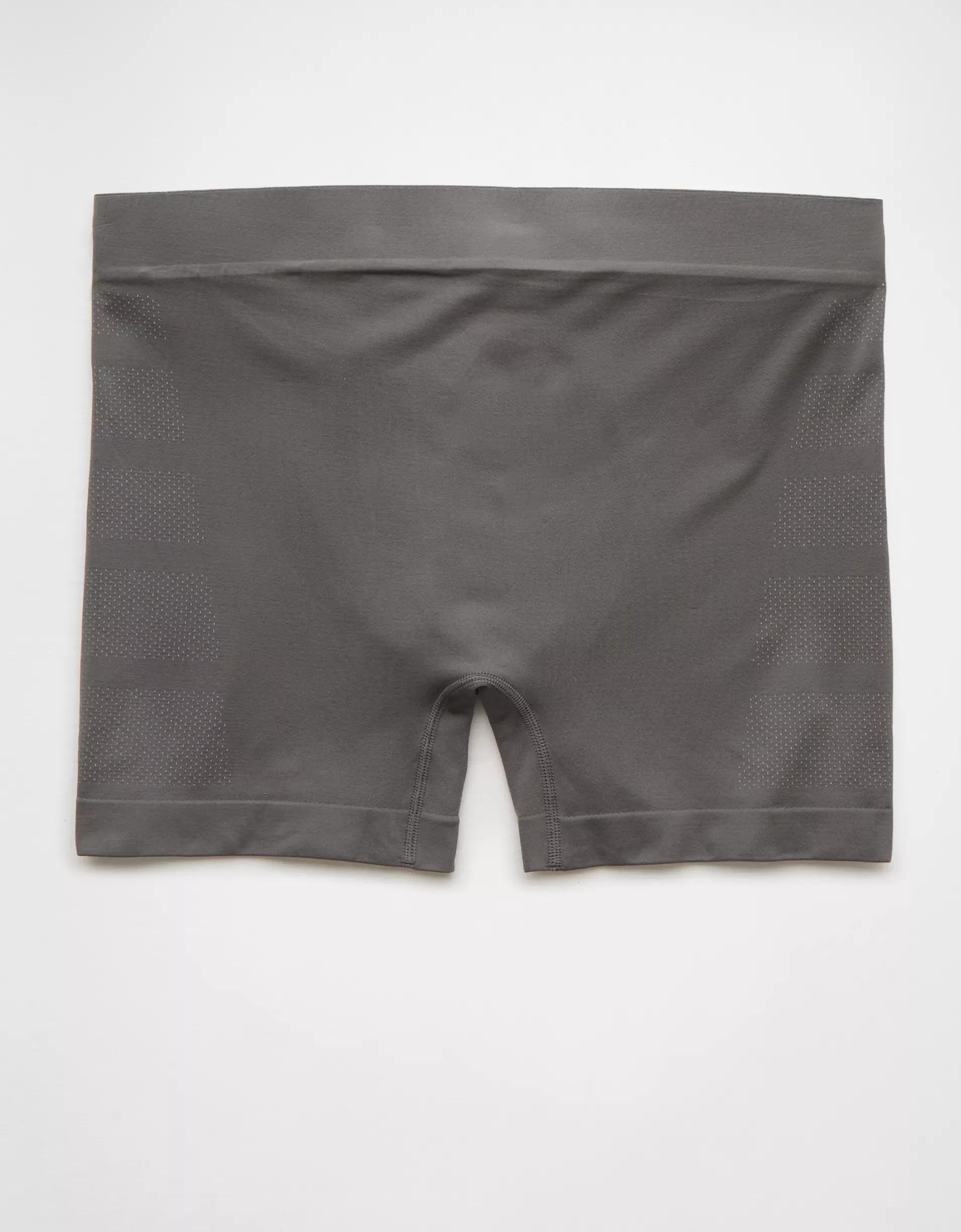 AEO Men's 4.5" StealthMode Boxer Brief Product Image