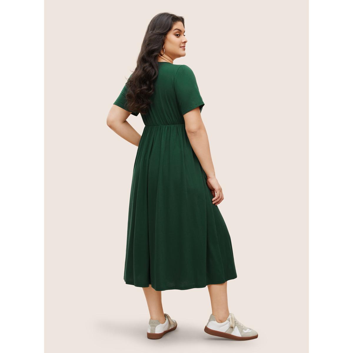 Plus Size Supersoft Essentials Plain Pleated Dress Green Women Casual Pleated V-neck Short sleeve Curvy BloomChic 12/L Product Image