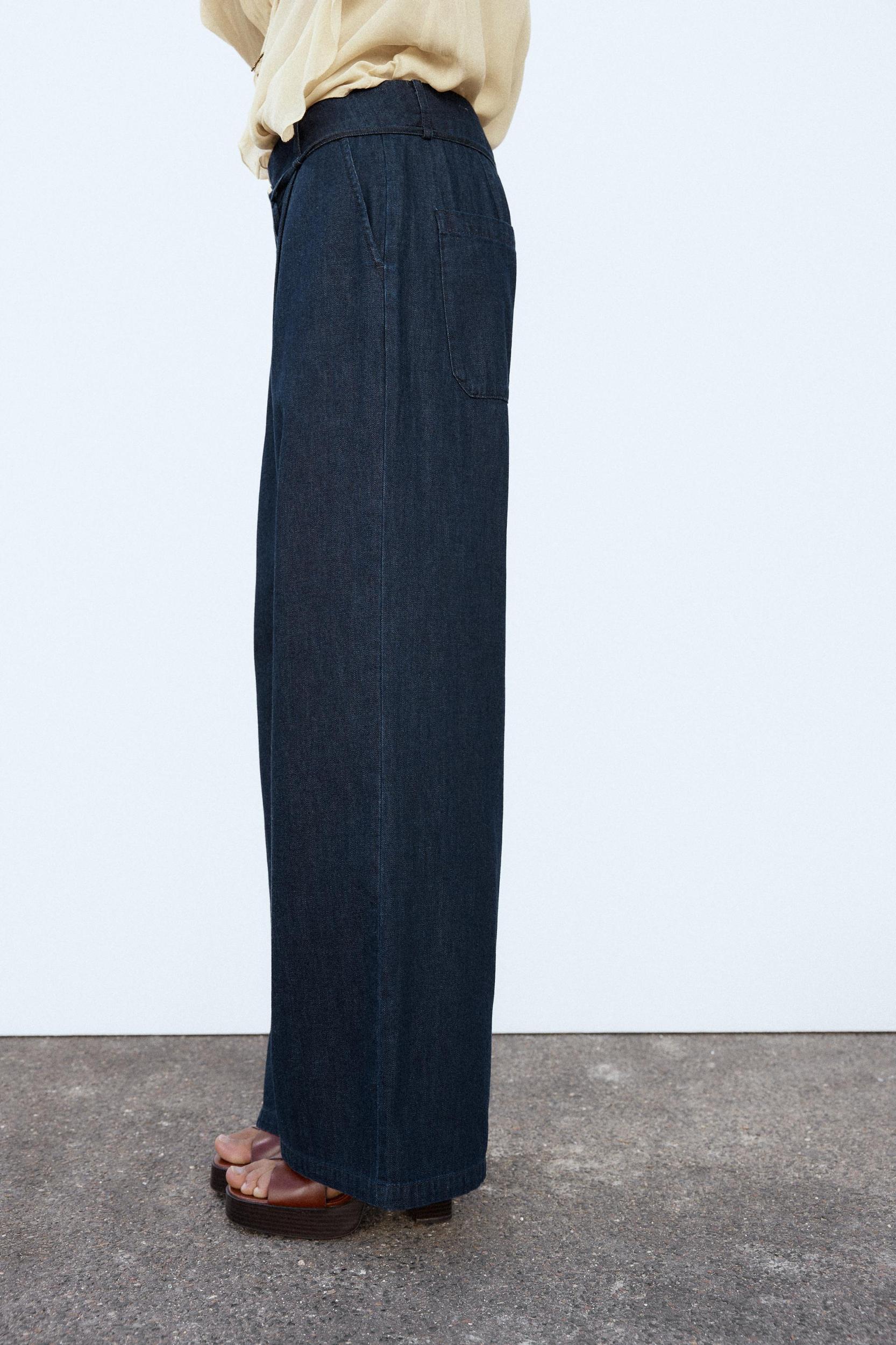 WIDE LEG PANTS WITH DARTS Product Image