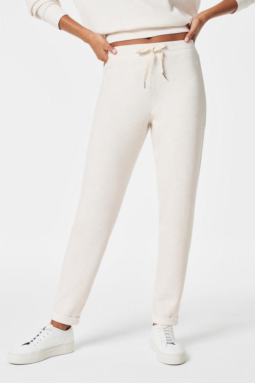 AirEssentials Tapered Pant - Oatmeal Heather Product Image