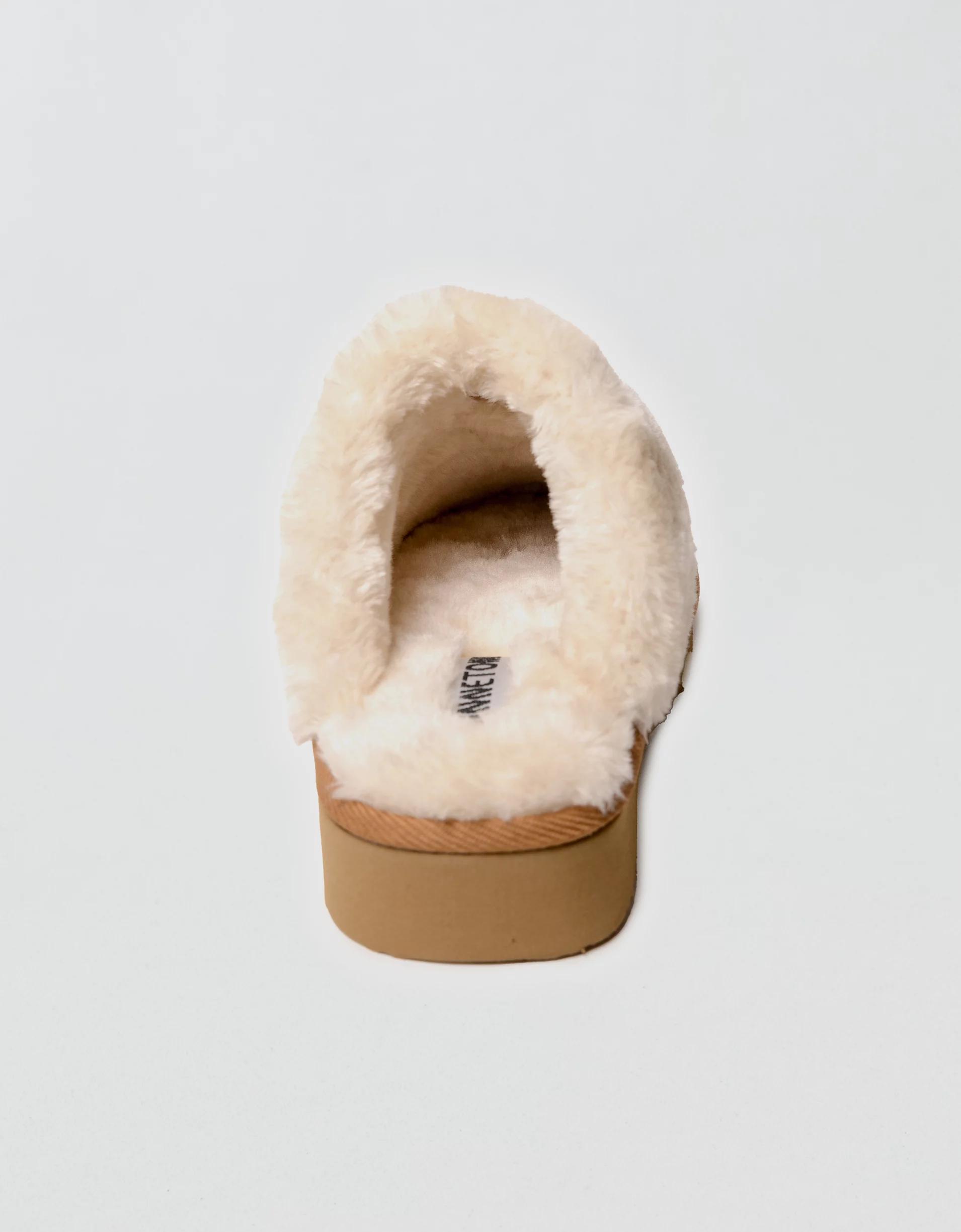 Minnetonka Corie Slipper Product Image