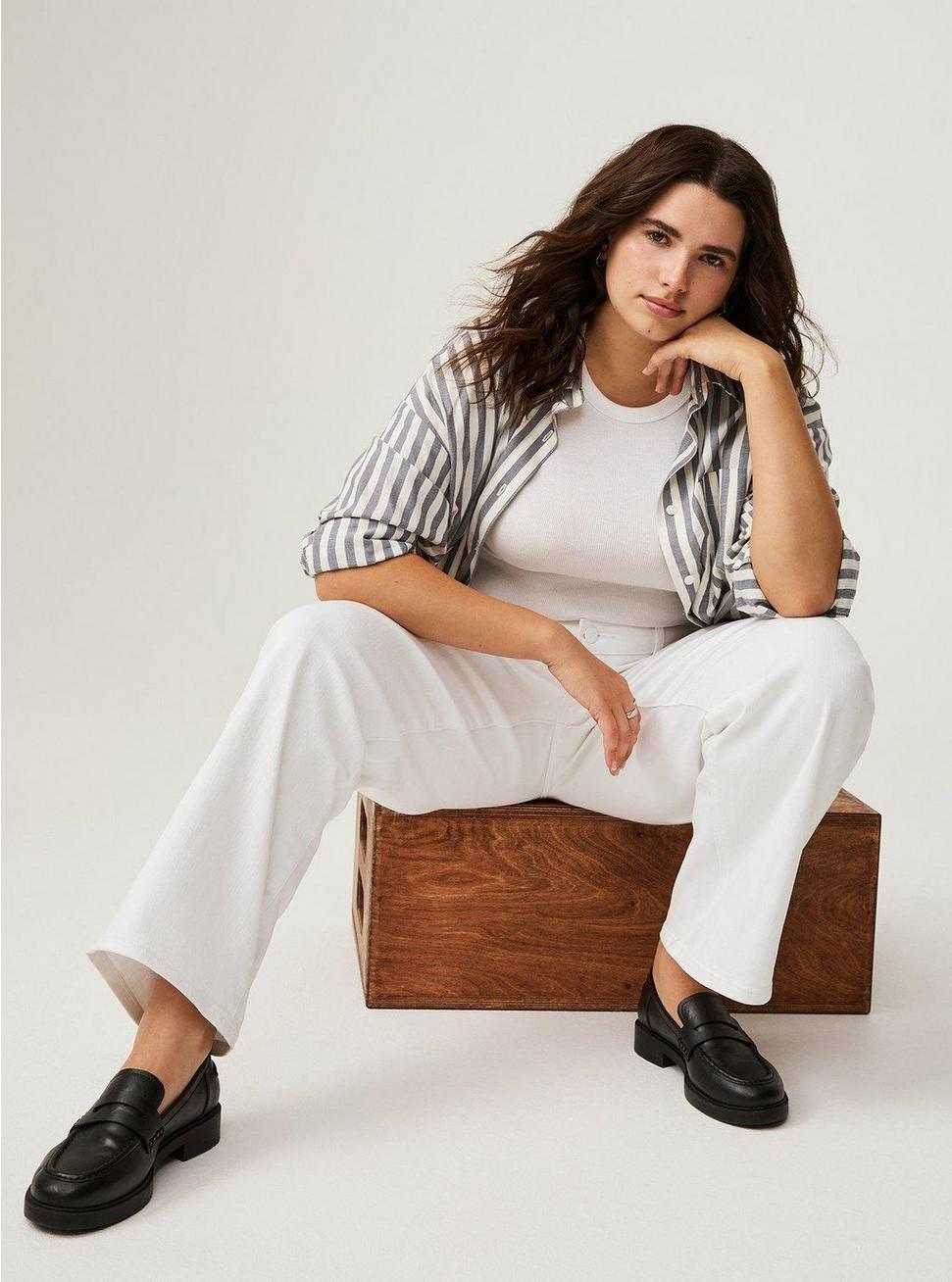 Perfect Wide-Leg Mid-Rise Jean Product Image